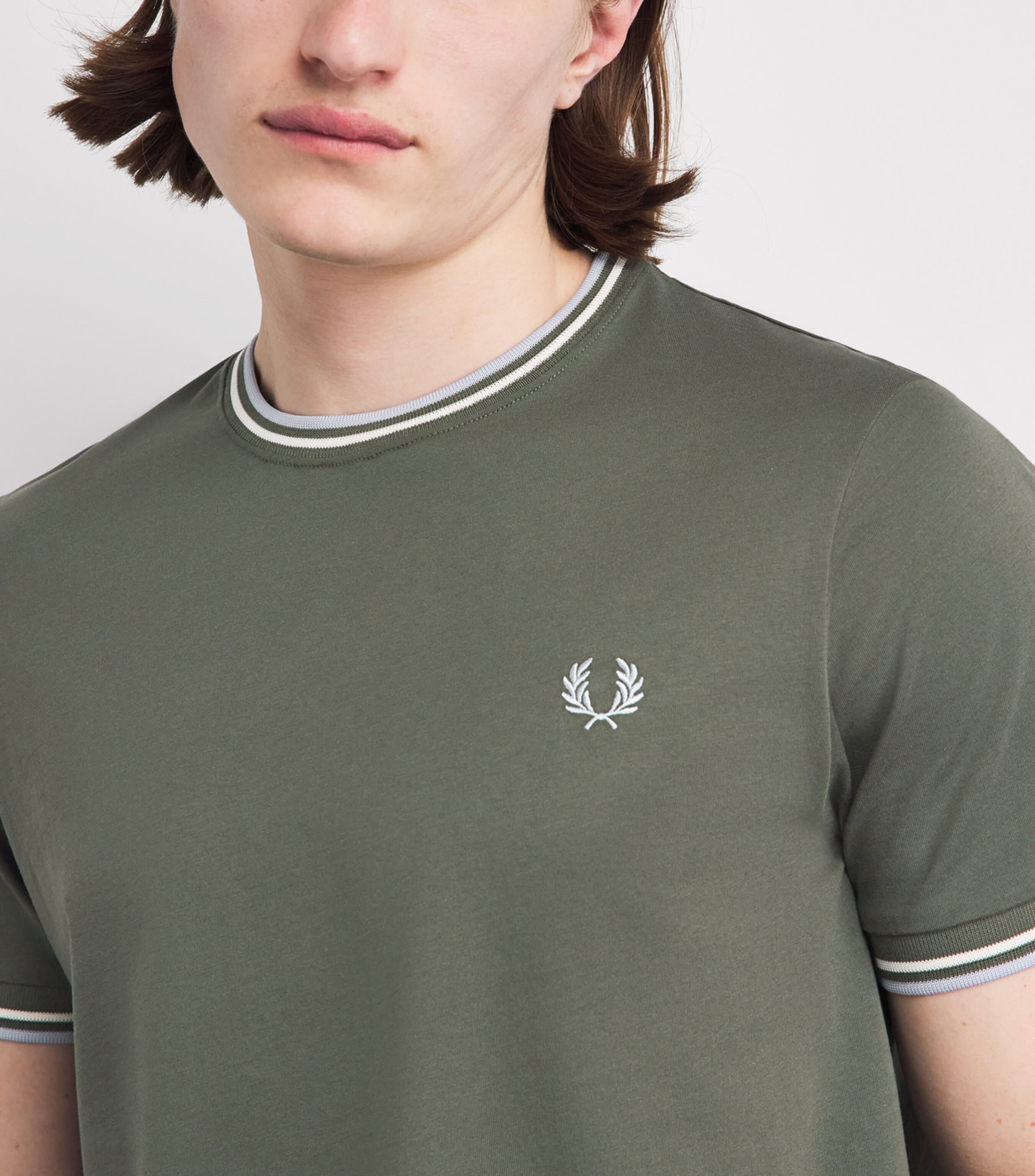 Fred Perry Mens Cotton Twin Tipped T-Shirt Laurel Wreath Gr Image 3
