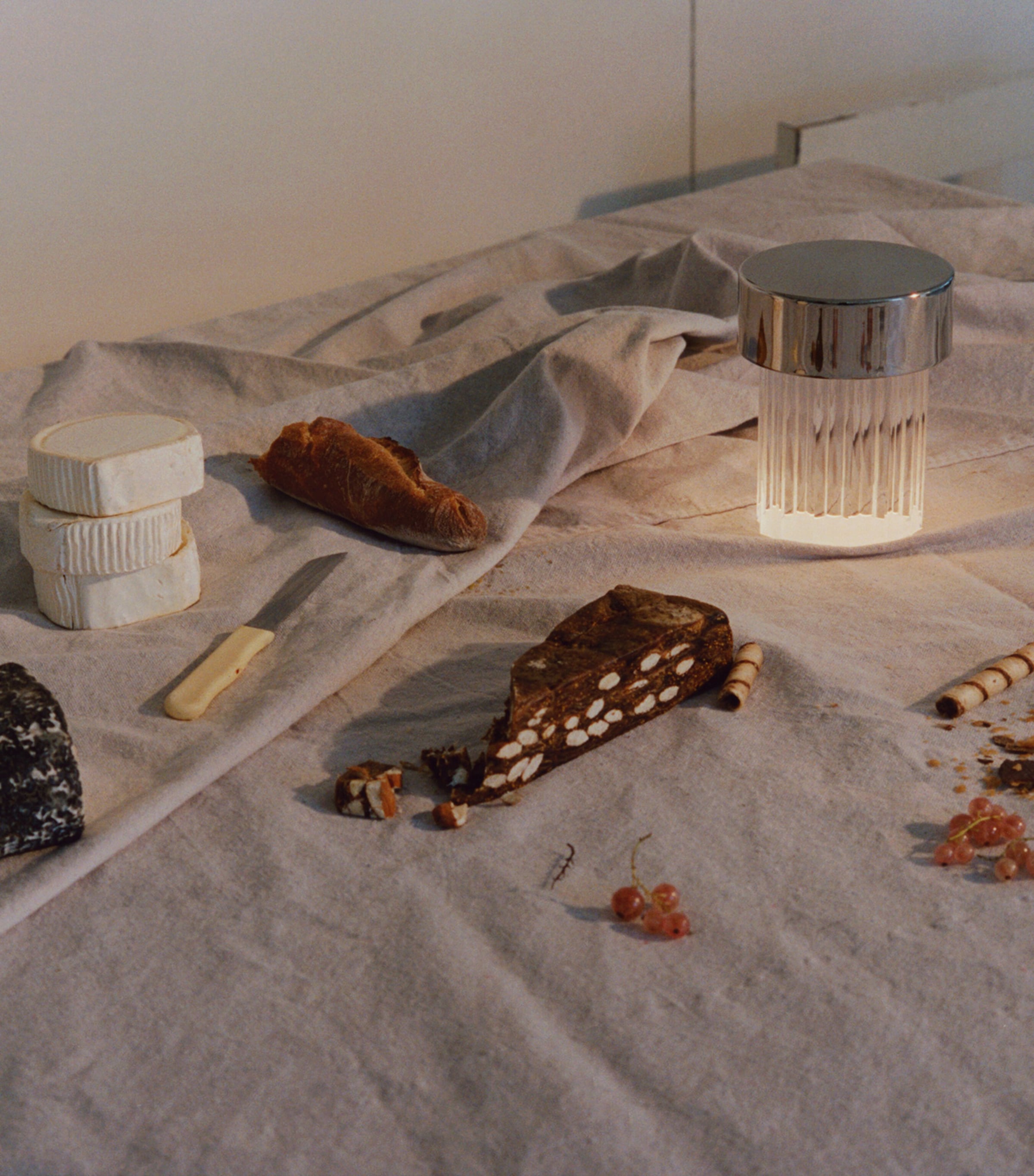 Last Order Fluted Table Lamp SILVER Image 3