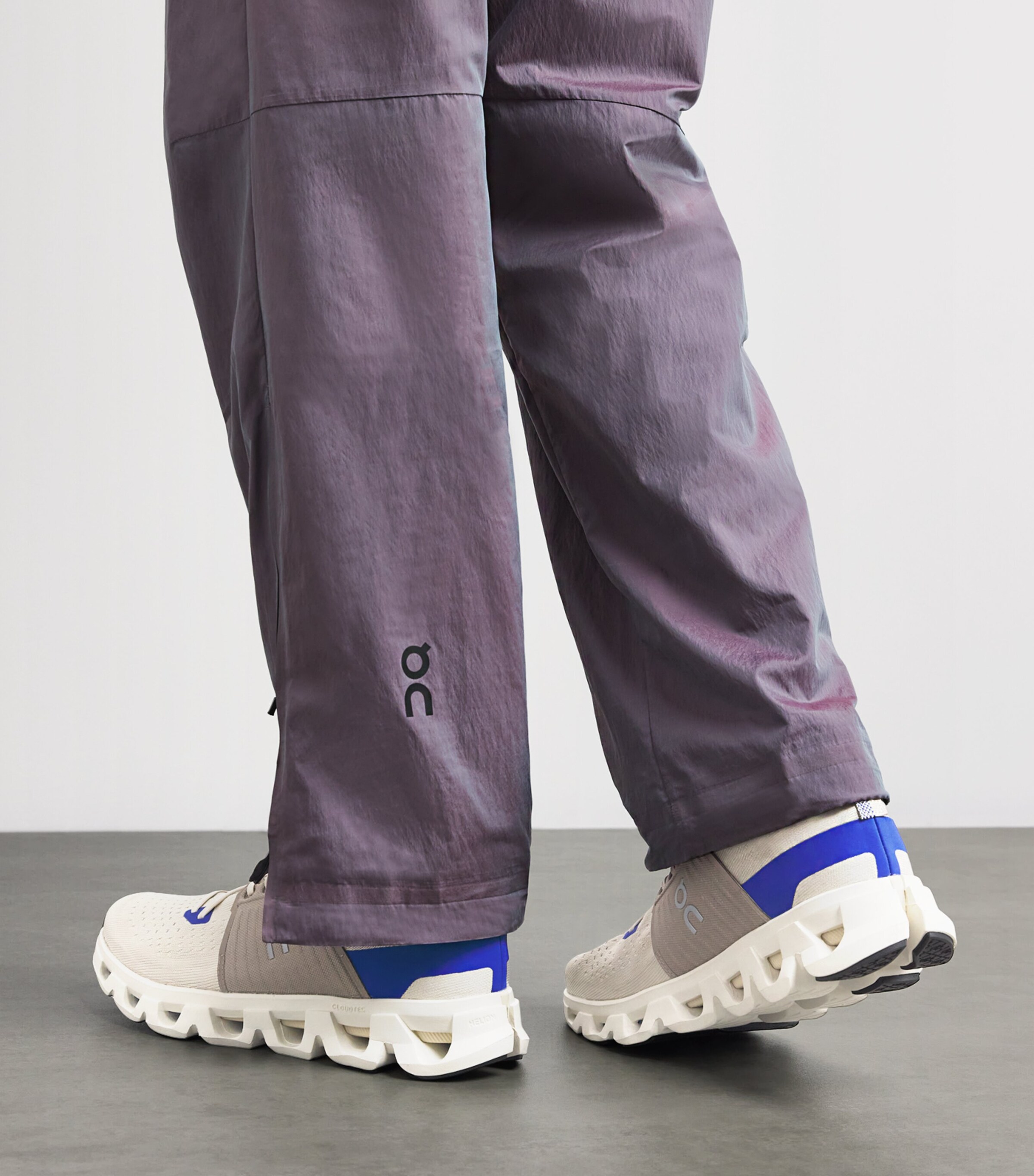 Cloudswift 4 Trainers CREAM-COBALT Image 2