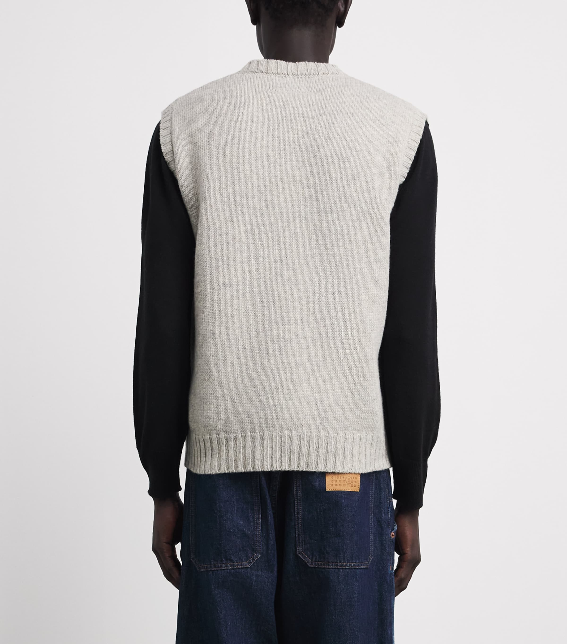 MM6 Maison Margiela Mens Wool-Blend Logo Sweater Vest Gry Mel Blck Pr Image 5