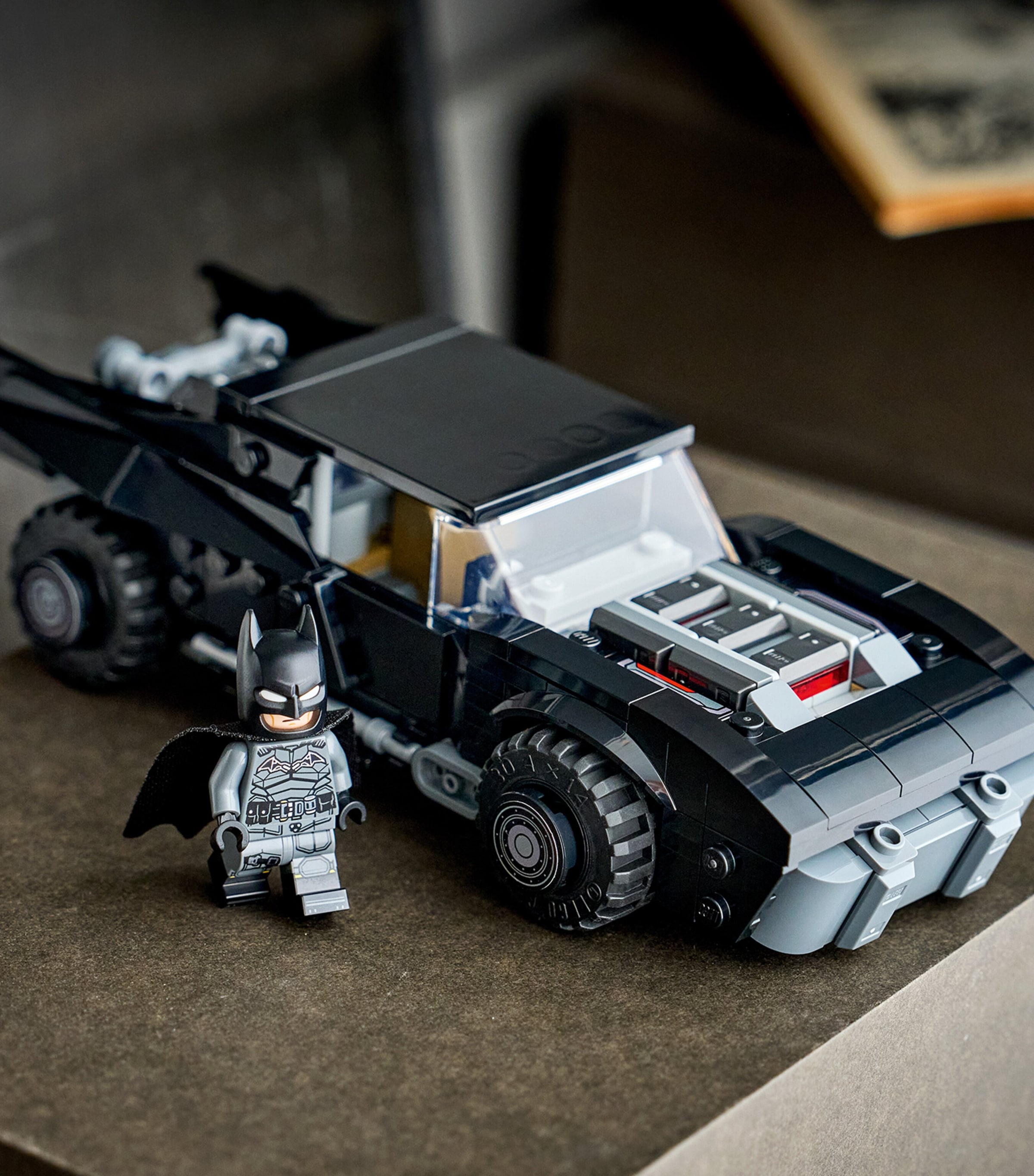 Lego LEGO DC The Batman Batmobile 76332 Image 4