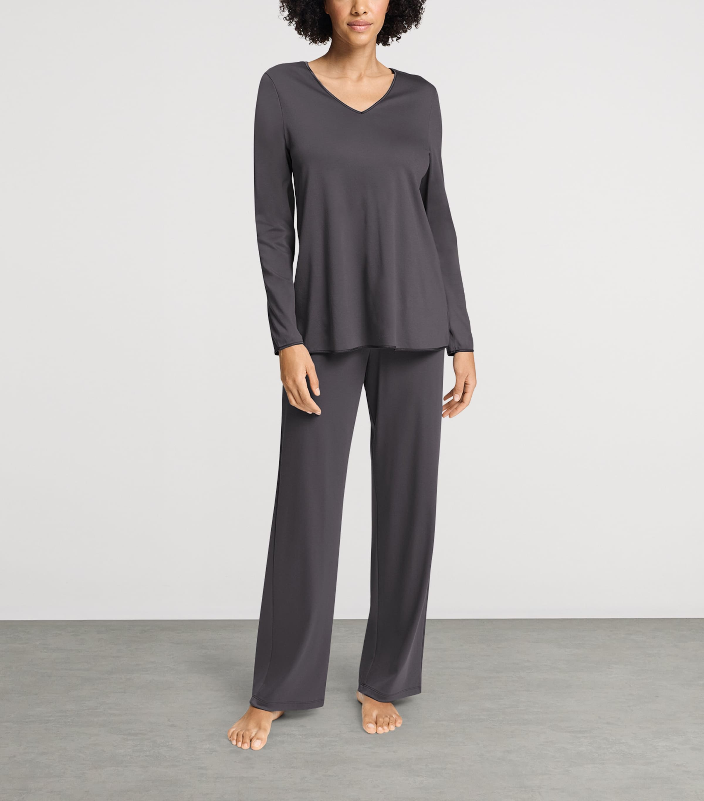 Hanro Womens Cotton-Silk Long-Sleeve Pyjamas Boulevard Image 2