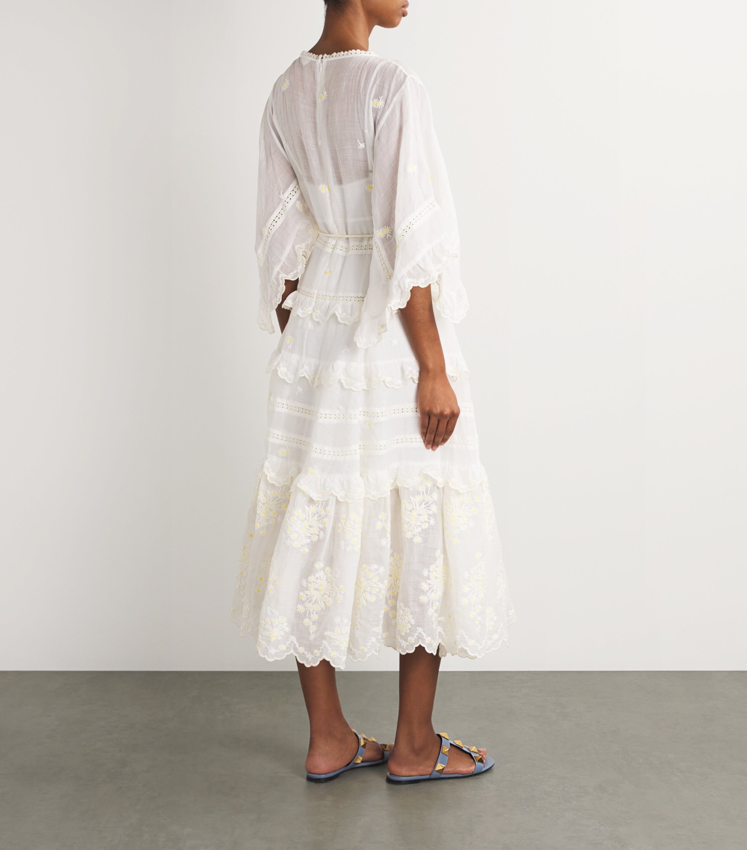【Zimmermann】ACACIA EMBROIDERED MIDI DRESS 刺繍ミディドレス Zimmermann Embroidered Acacia Midi Dress | Harrods US