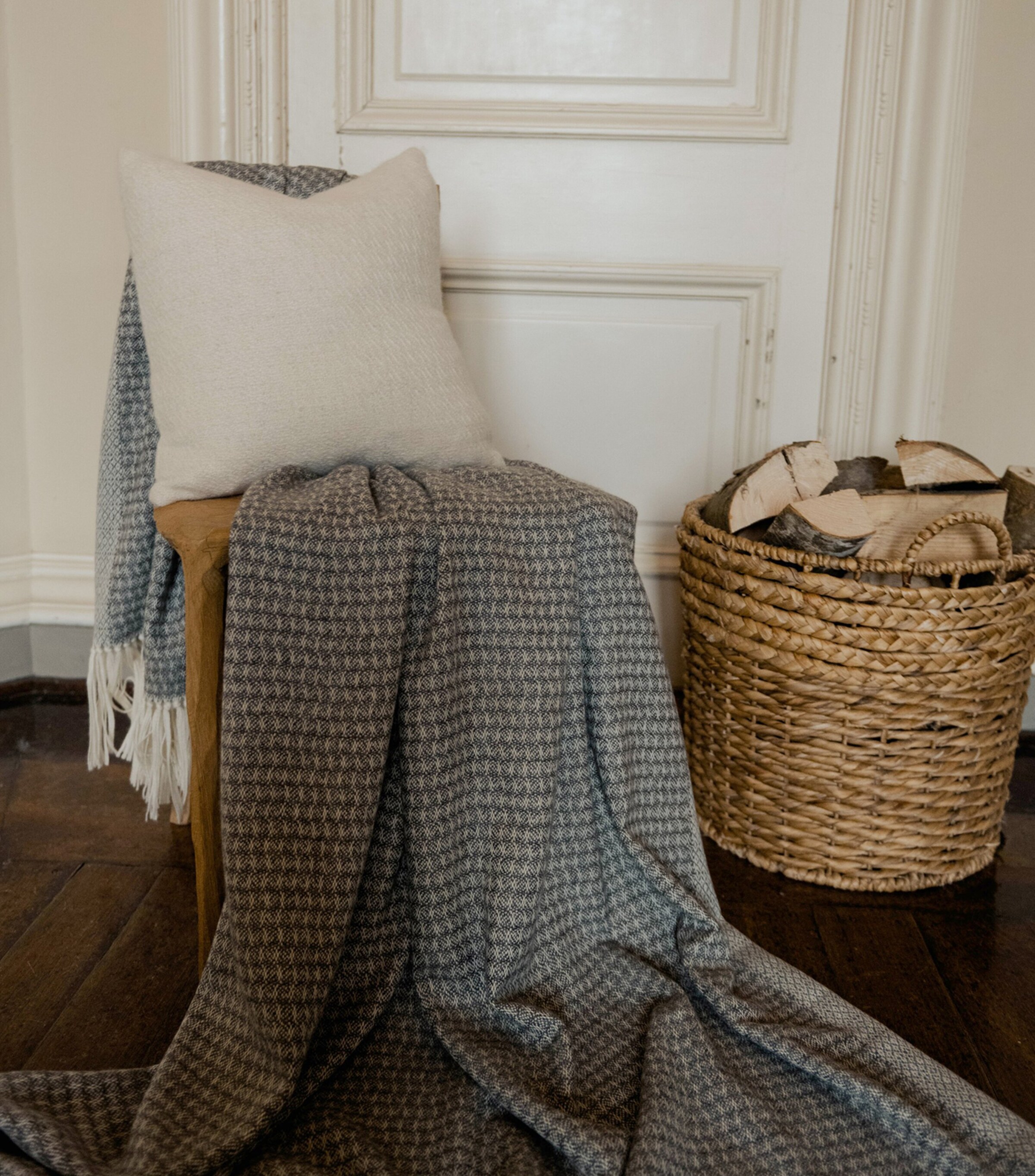 Araminta Campbell Alpaca-Blend Fern Cushion (45cm x 45cm) White Image 2