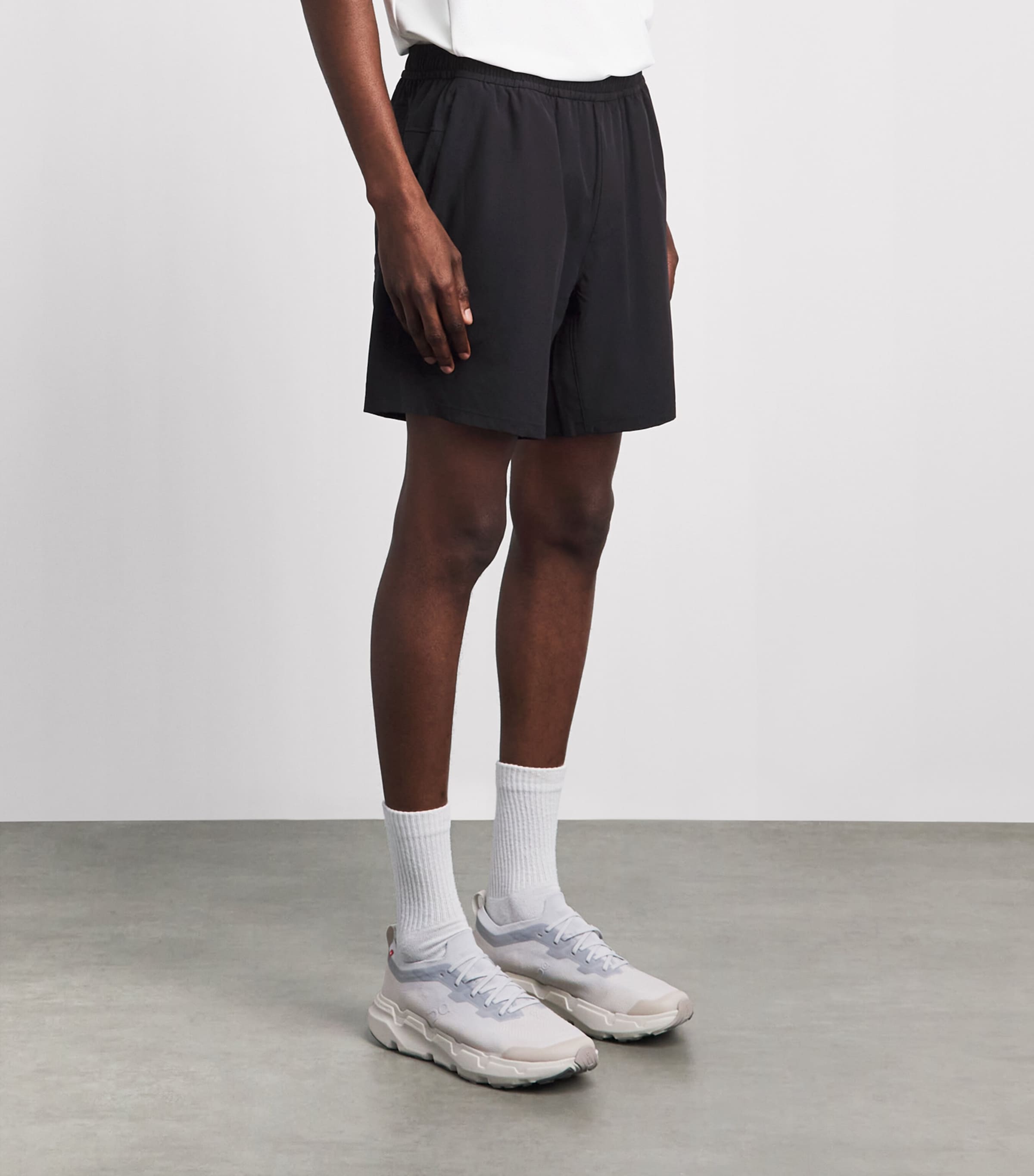 VUORI Mens Kore Breathe Lined Shorts Blk Black Image 4