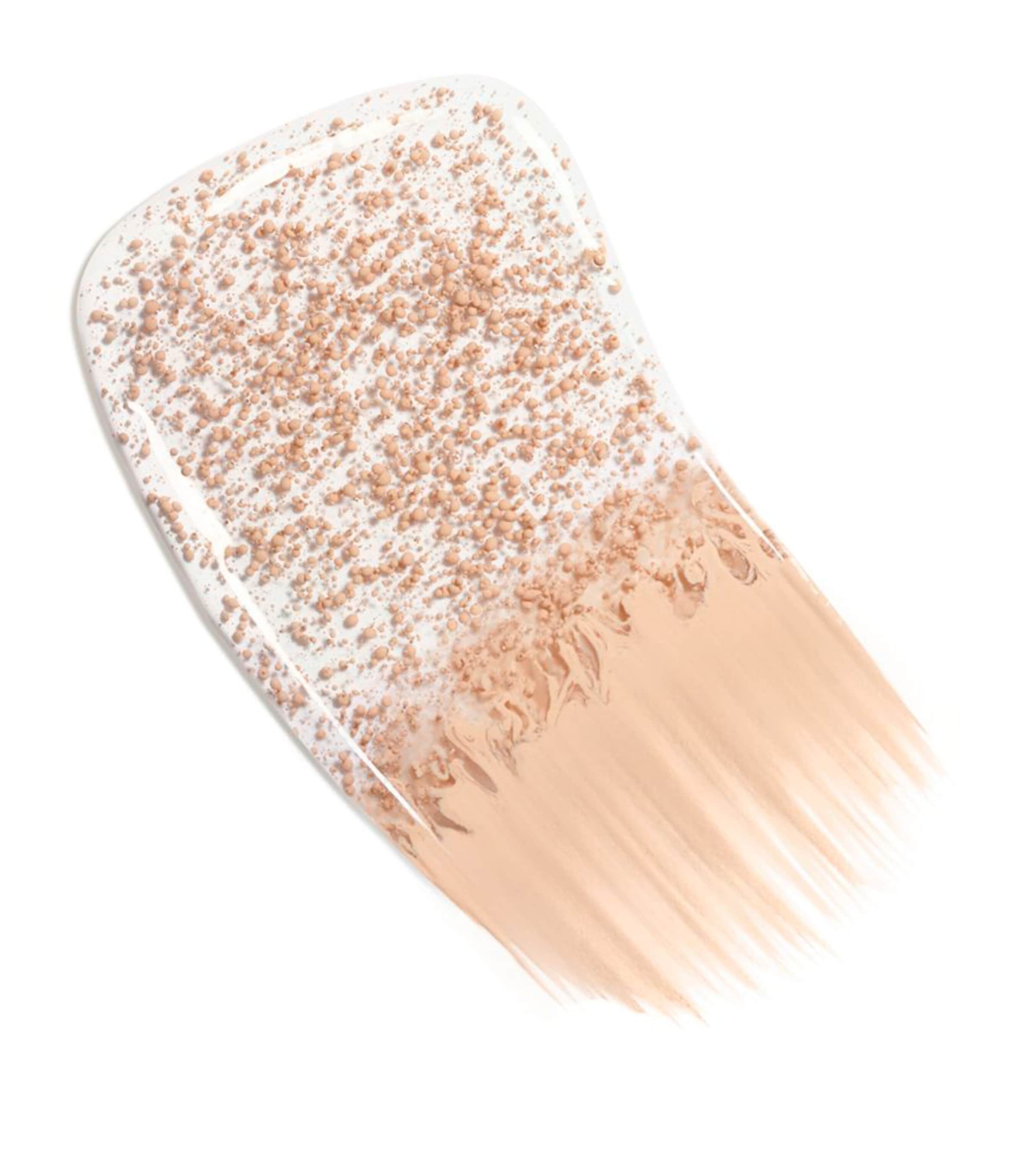 LES BEIGES Healthy Glow Tinted Moisturiser LIGHT Image 2