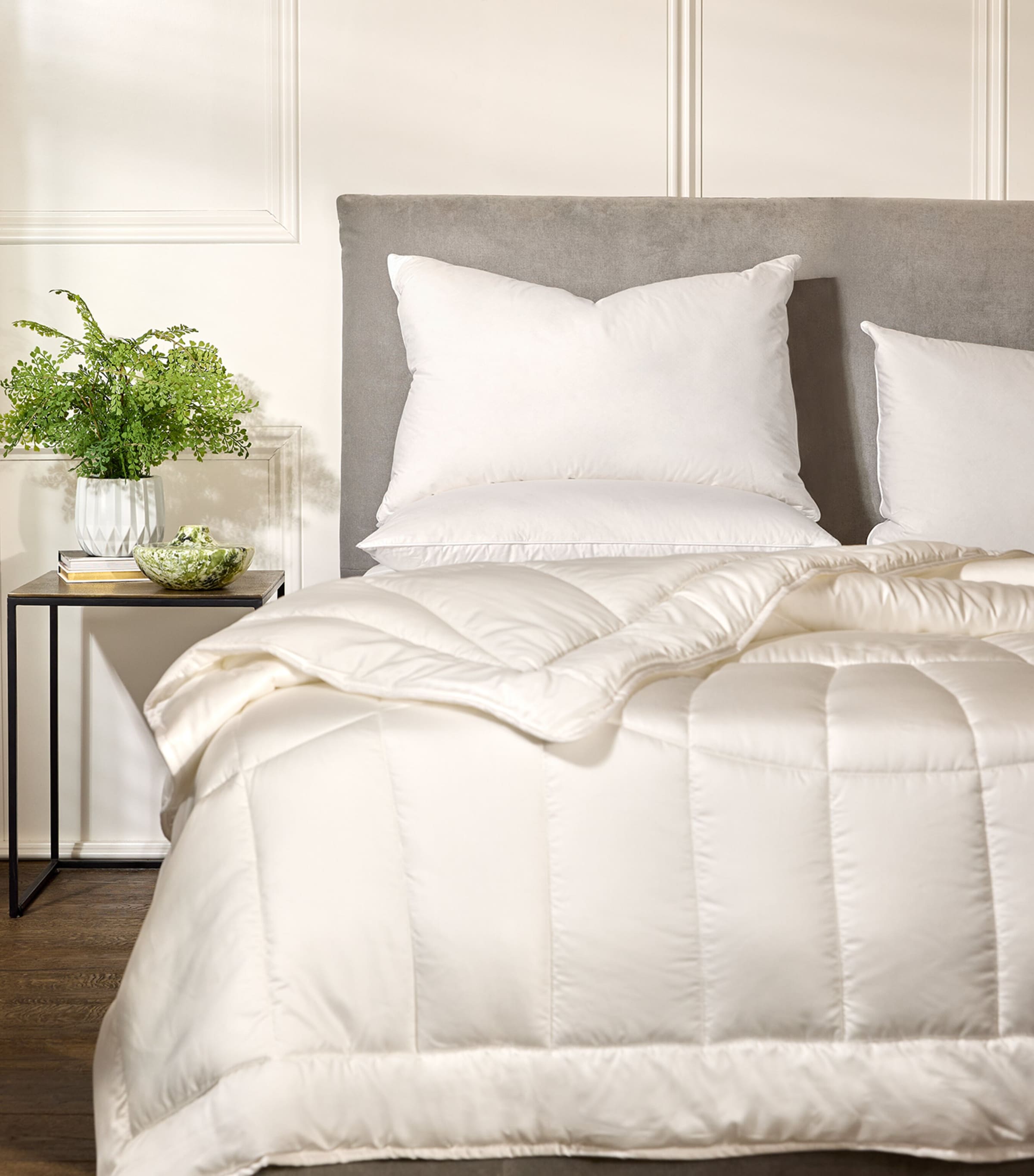 Thermal Balance Standard Pillow (50cm x 75cm) WHITE Image 4