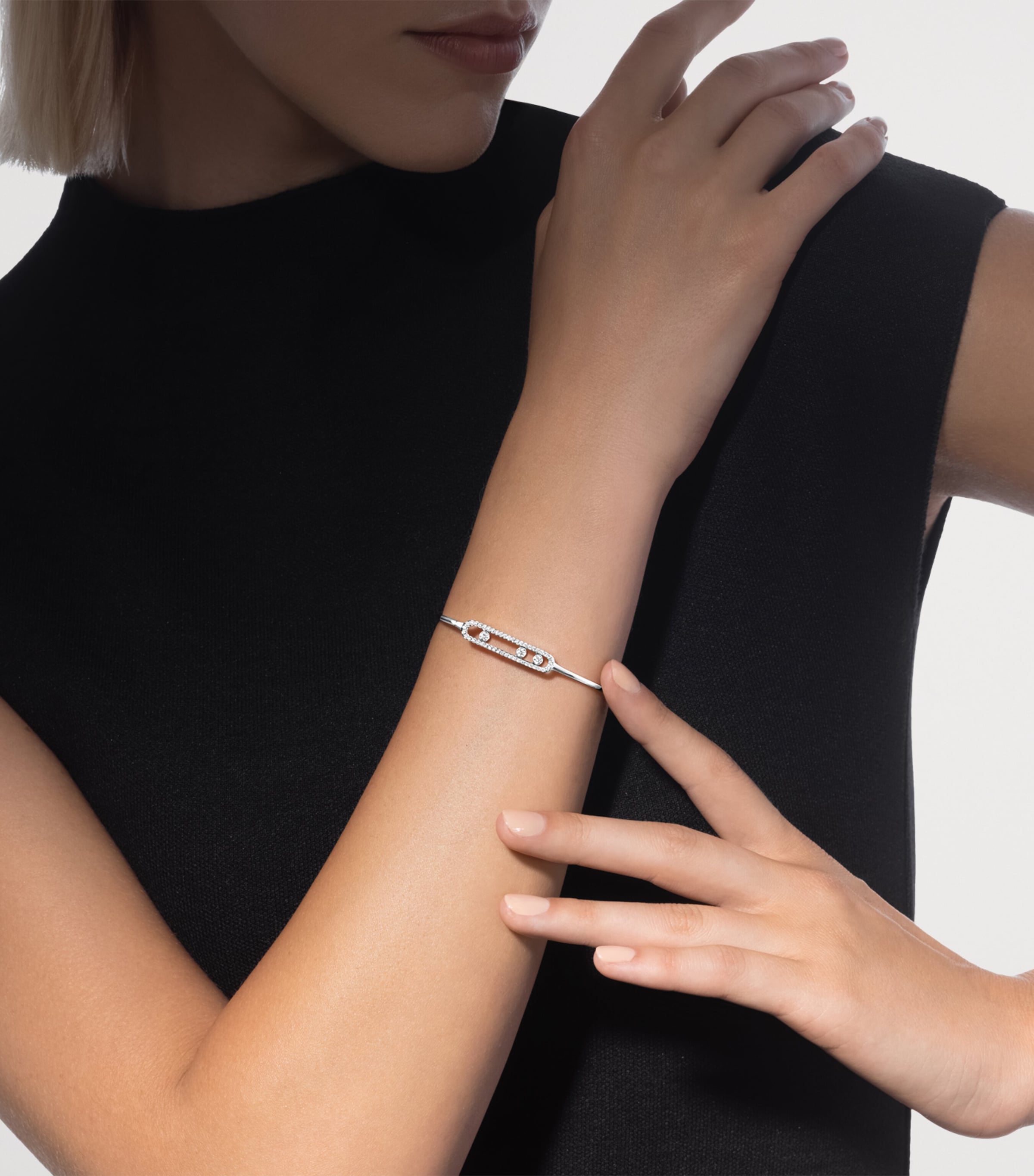 Messika Move Classique White Gold and Diamond Pavé Thin Bangle White Gold Image 2