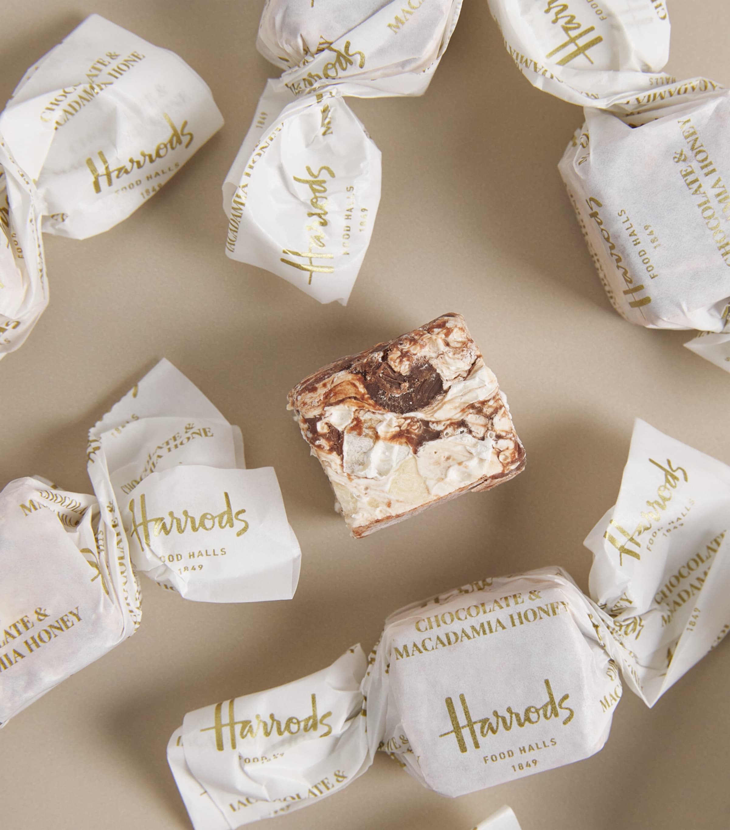 Harrods Chocolate and Macadamia Honey Nougat Box (160g) Image 2