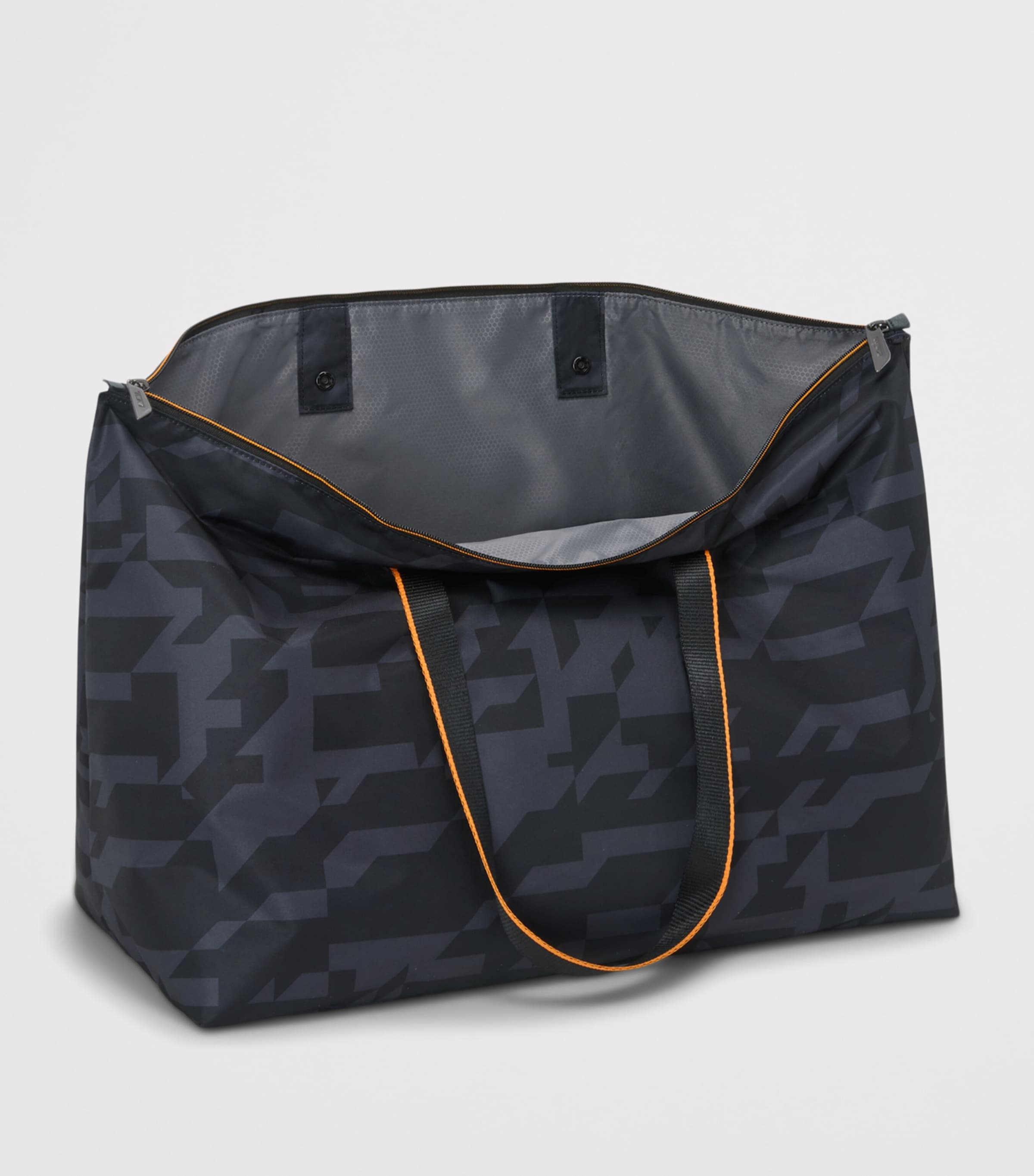 Tumi McLaren Voyageur Just In Case Tote Bag Camouflage Image 4