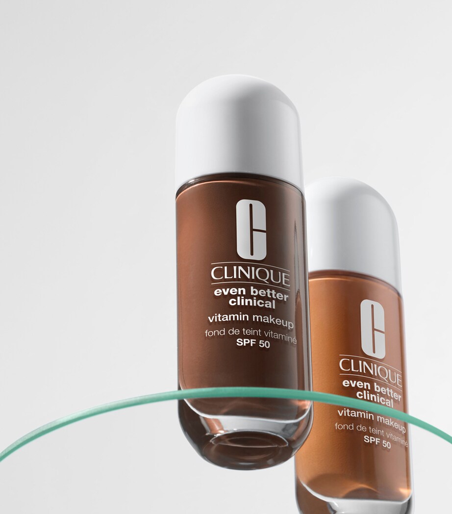 Even Better Foundation SPF 50 16 MC Image 4