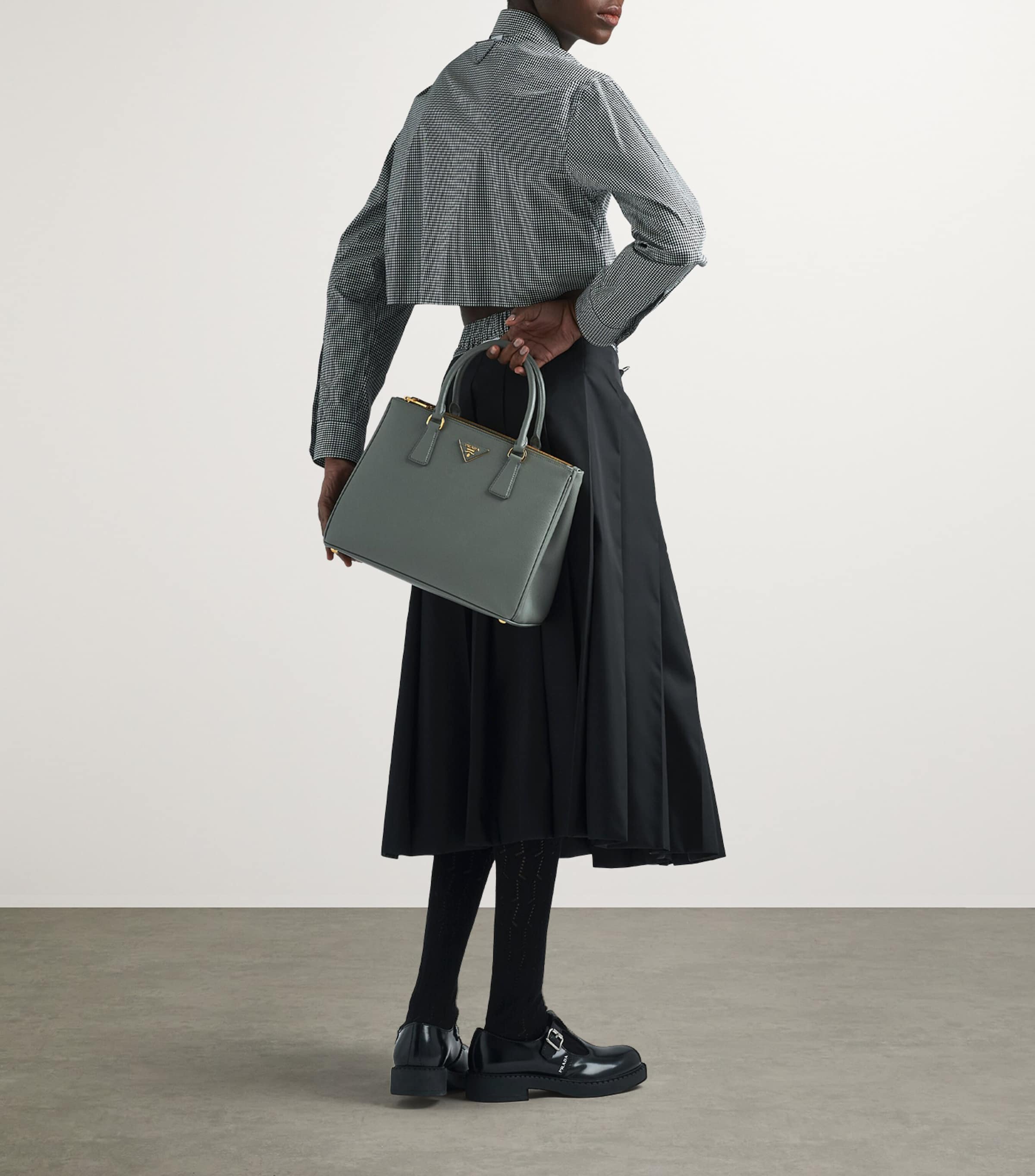 Large Saffiano Leather Galleria Top-Handle Bag F0480 Image 6