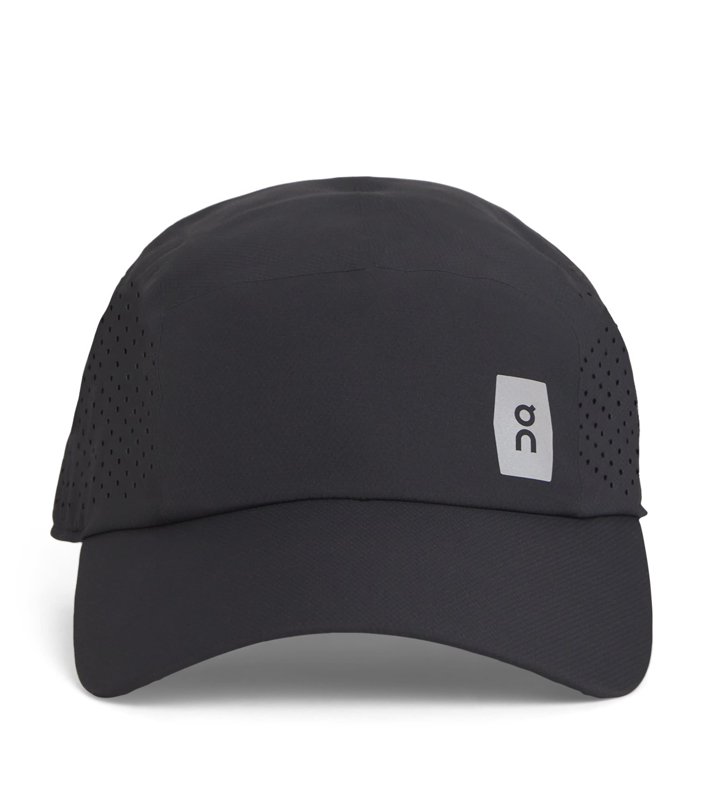 On Running Lightweight Baseball Cap In Black