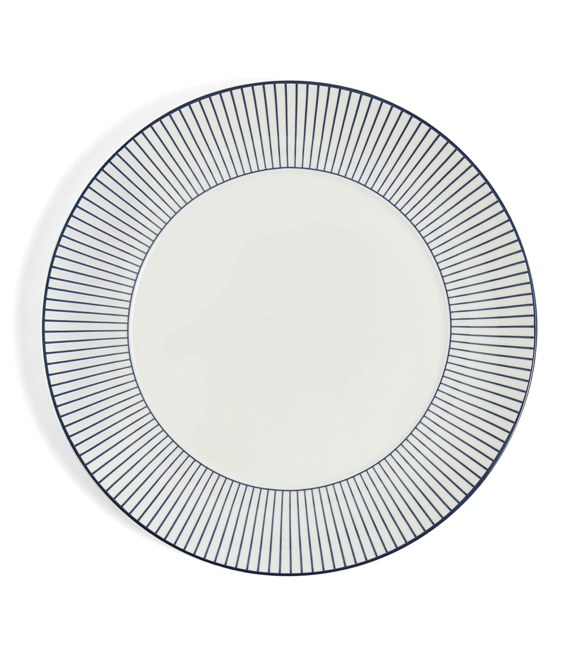 Wedgwood Bone China Gio Blue Plate In White