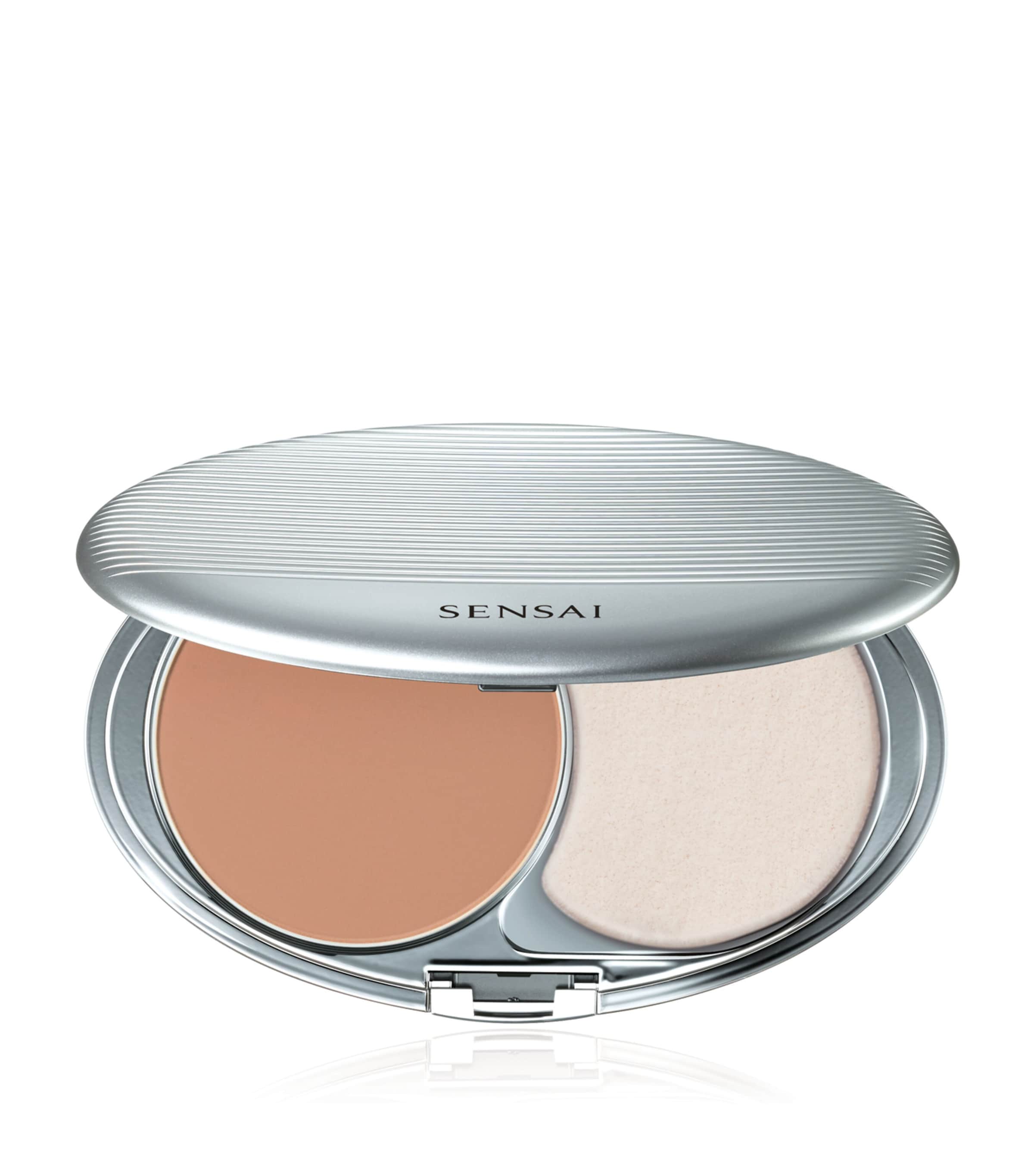 SENSAI CELLULAR PERFORMANCE TOTAL FINISH FOUNDATION - REFILL 