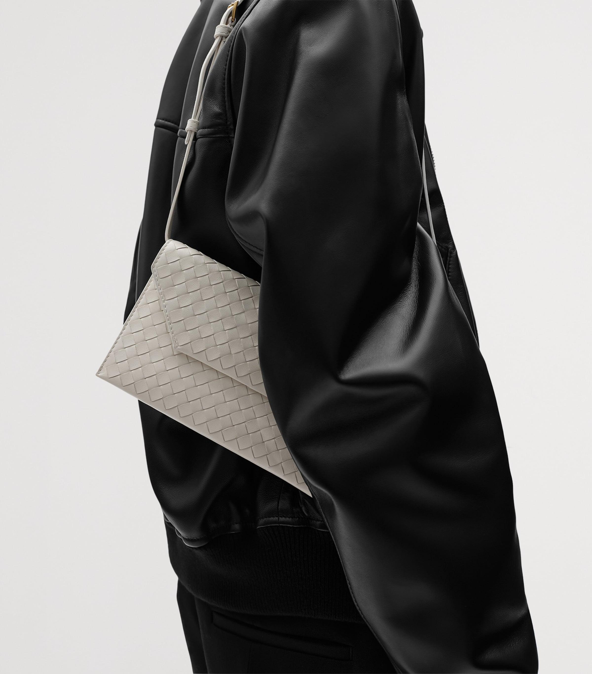 Bottega Veneta Leather Intrecciato Piccolo Envelope Pouch Image 2