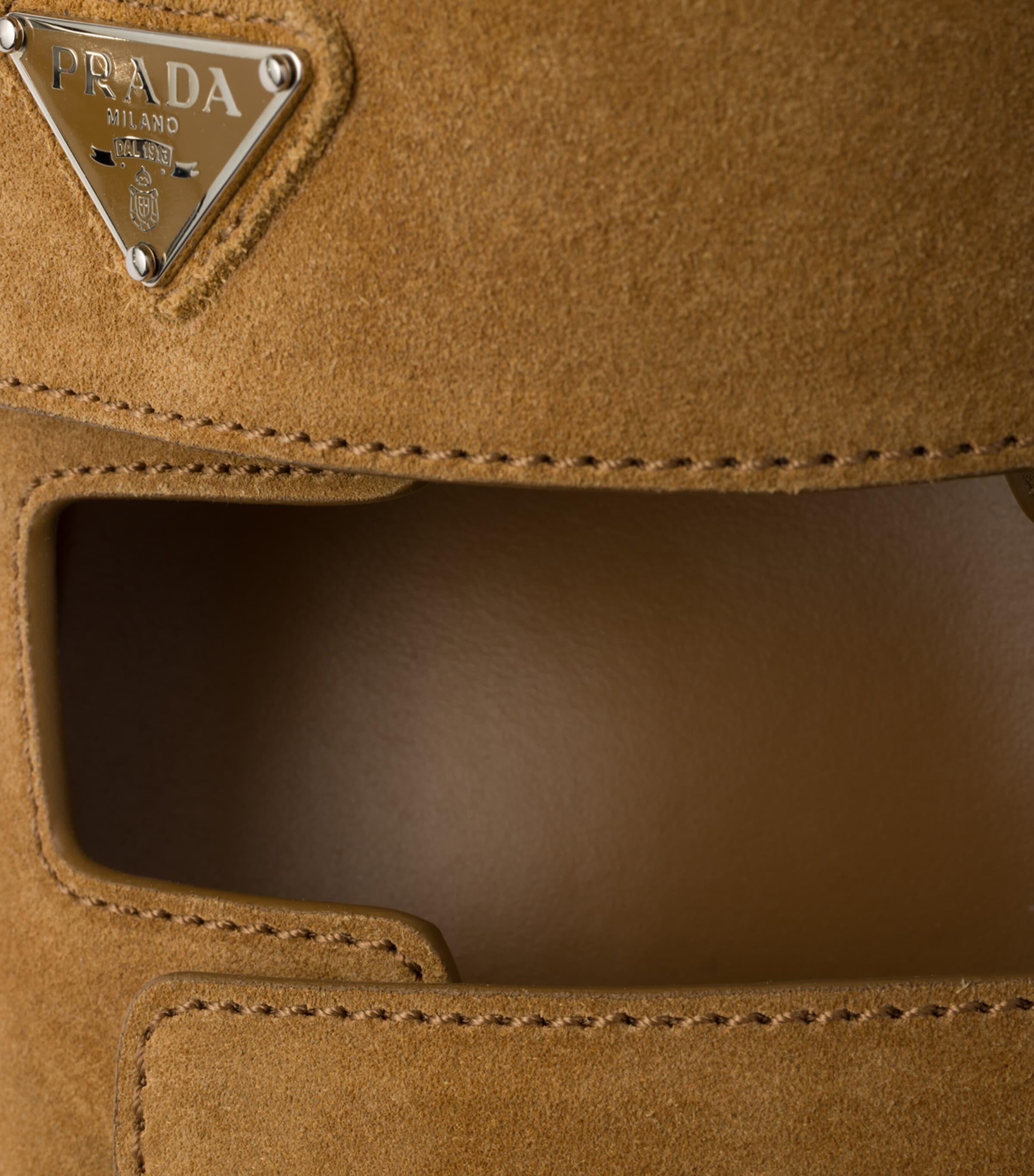 Suede Triangle Sandals F0401 Image 5