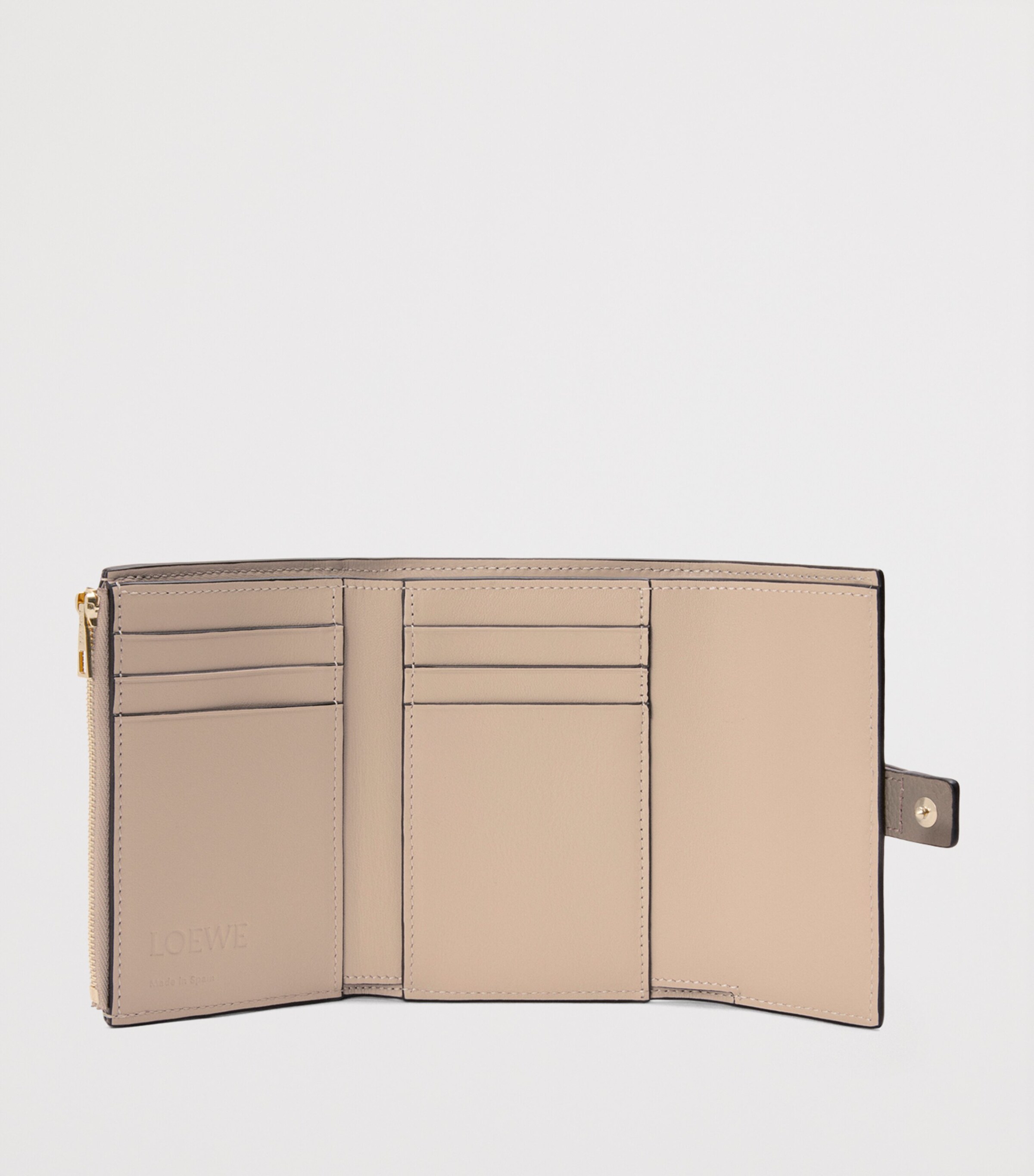 Small Calfskin Vertical Wallet TAUPE TALC Image 3