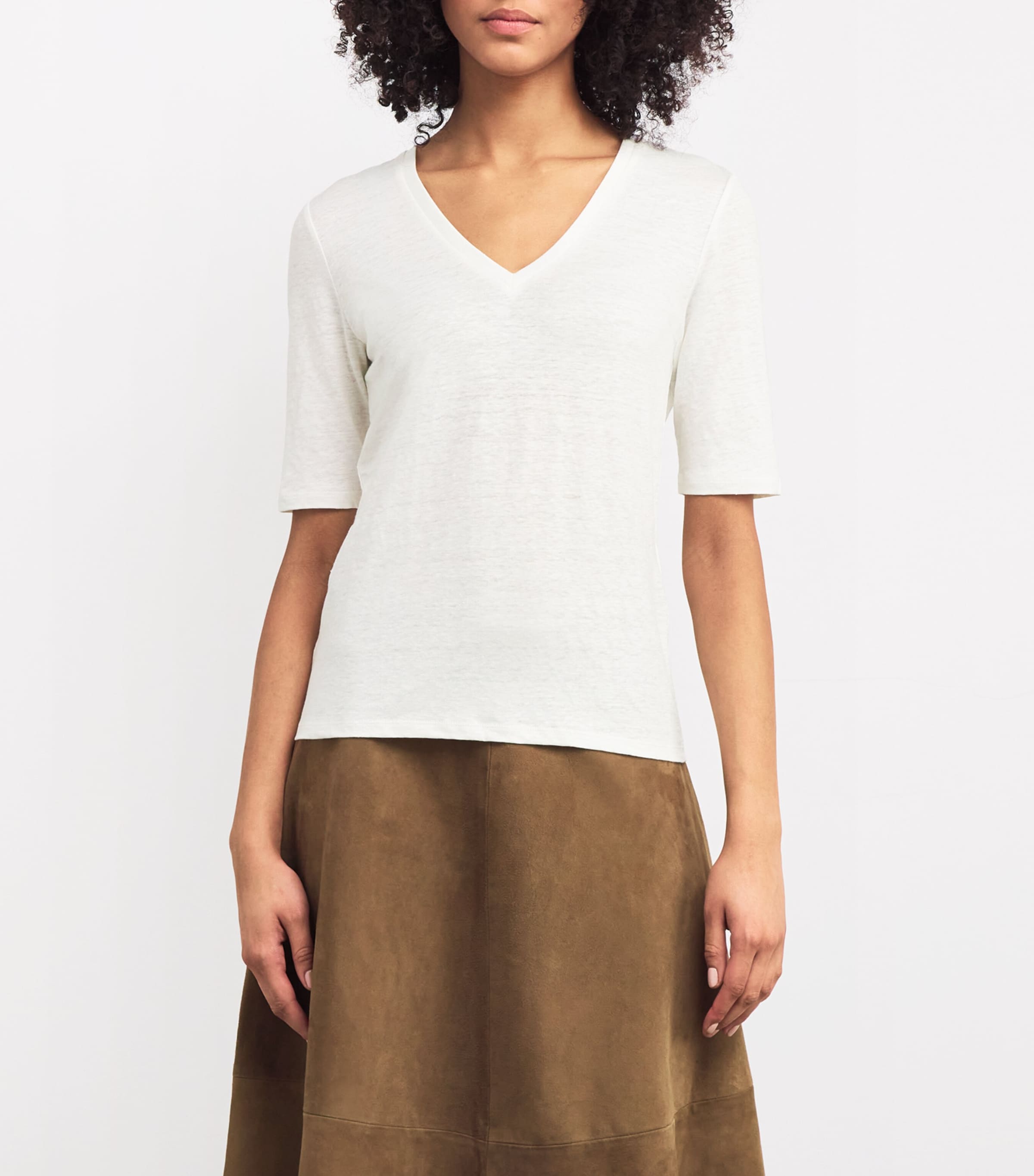 Weekend Max Mara Stretch-Linen V-Neck T-Shirt | Women Clothing | Tops | T-Shirts | Designers | Weekend Max Mara | 5217 Weekend Max Mara Stretch-Linen V-Neck T-Shirt | Women Clothing | Tops | T-Shirts | Designers | Weekend Max Mara | 5217