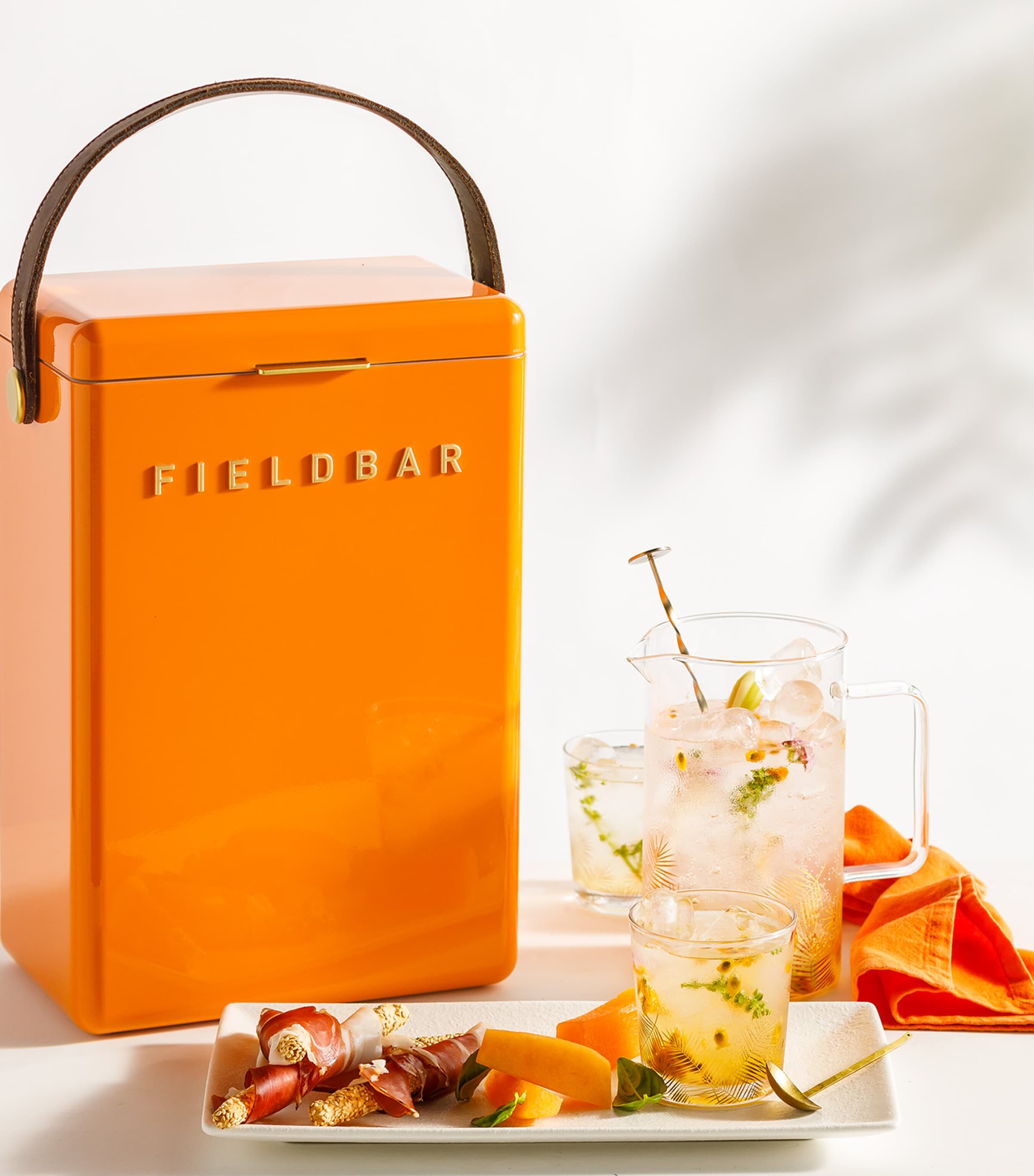 Drinks Box Cooler with Interchangeable Straps (10L) ORCHARD ORANGE Image 5