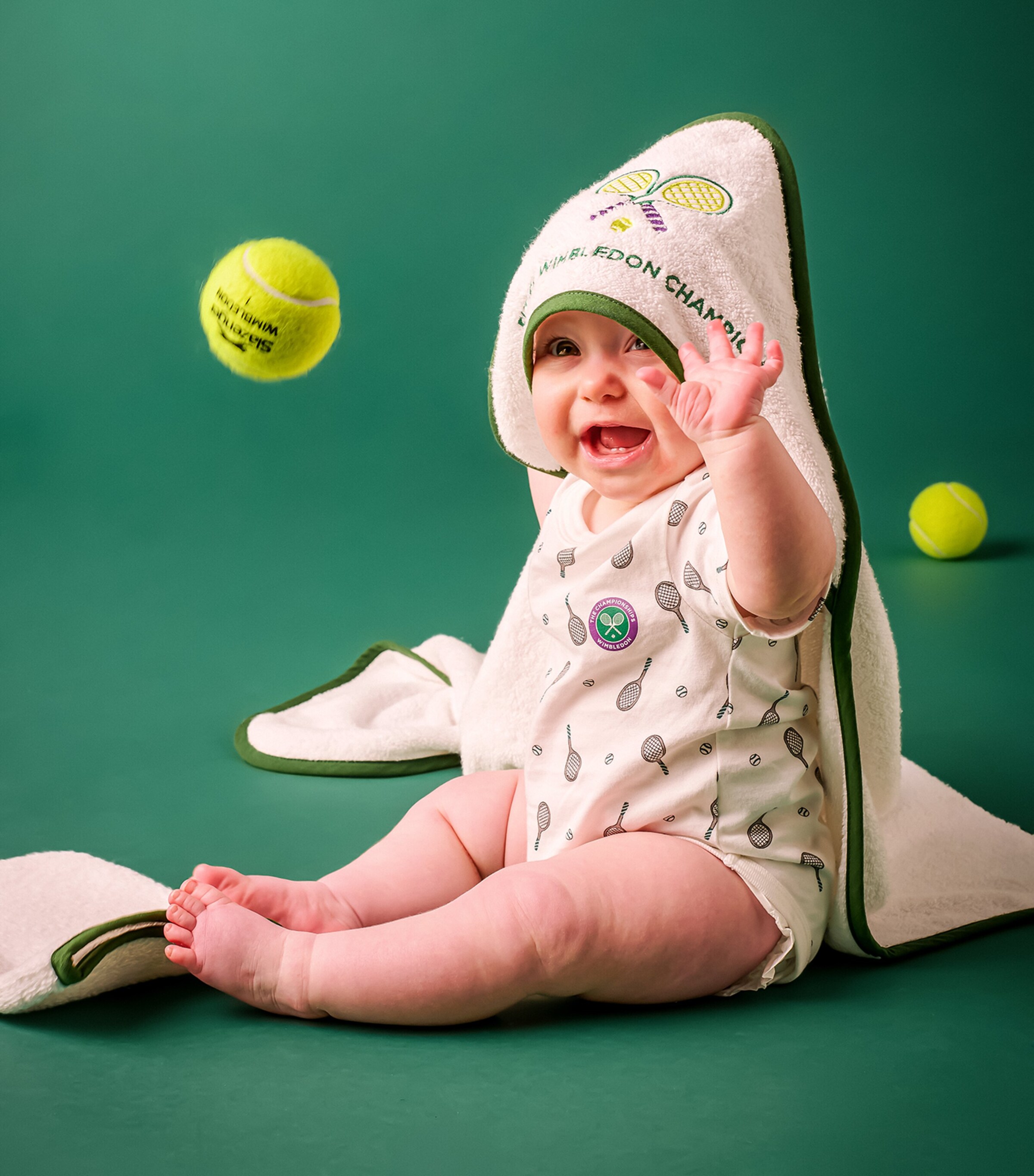 Christy x Wimbledon Mini Future Champion Bundle Green Image 5