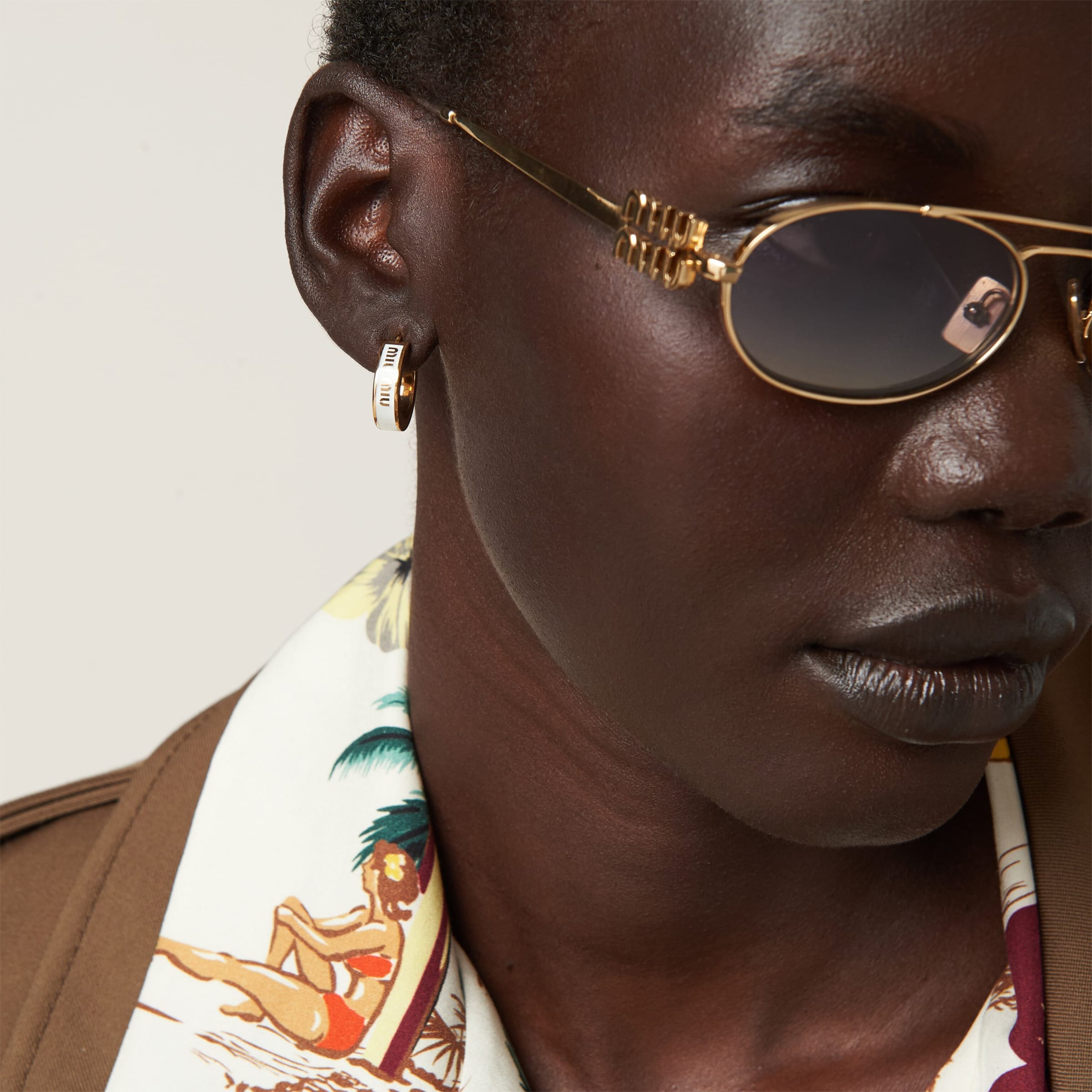 Enamelled Logo Hoop Earrings F0009 Image 3