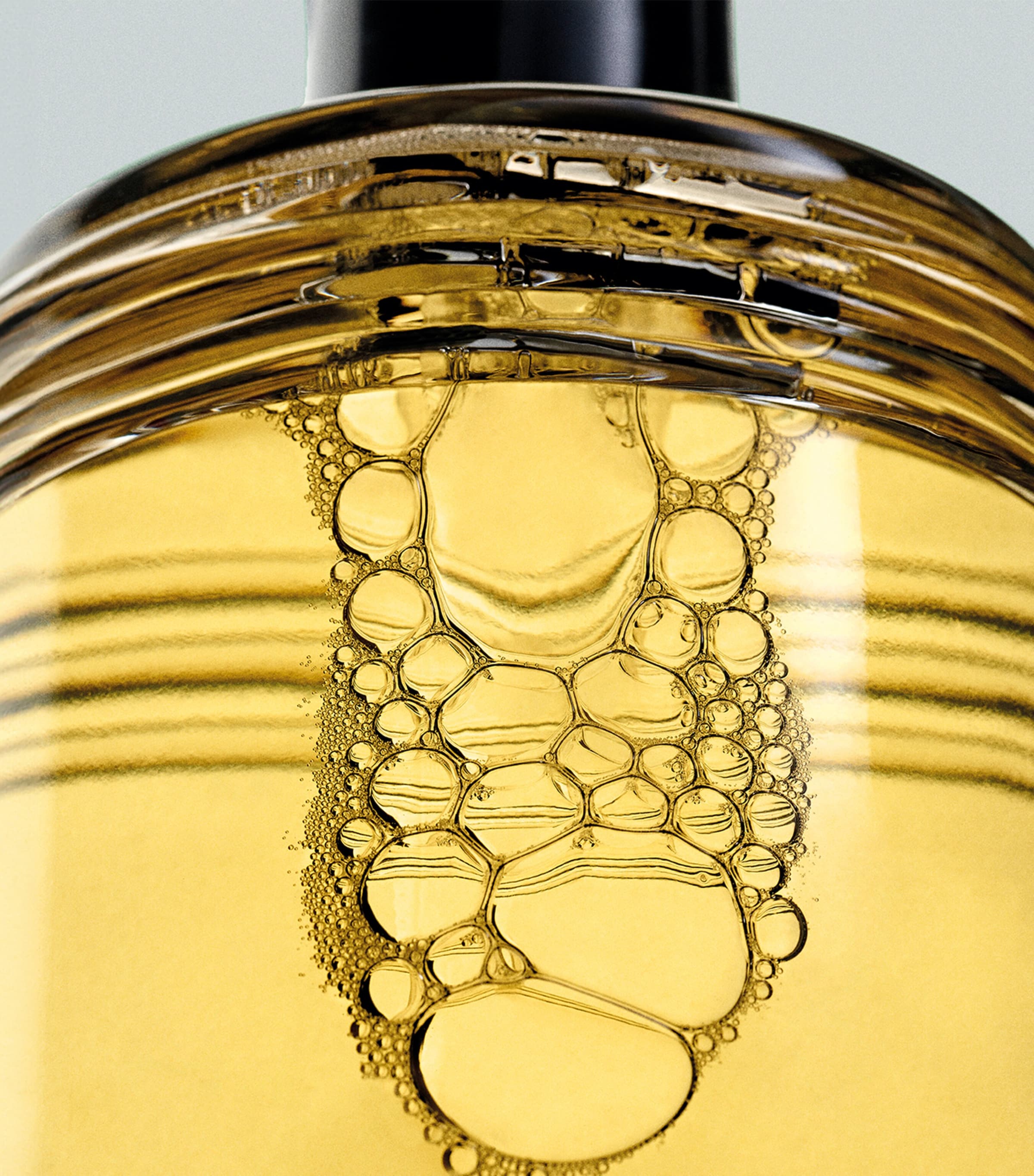 LOEWE Perfumes Ivy Liquid Soap (360ml) | Harrods UK