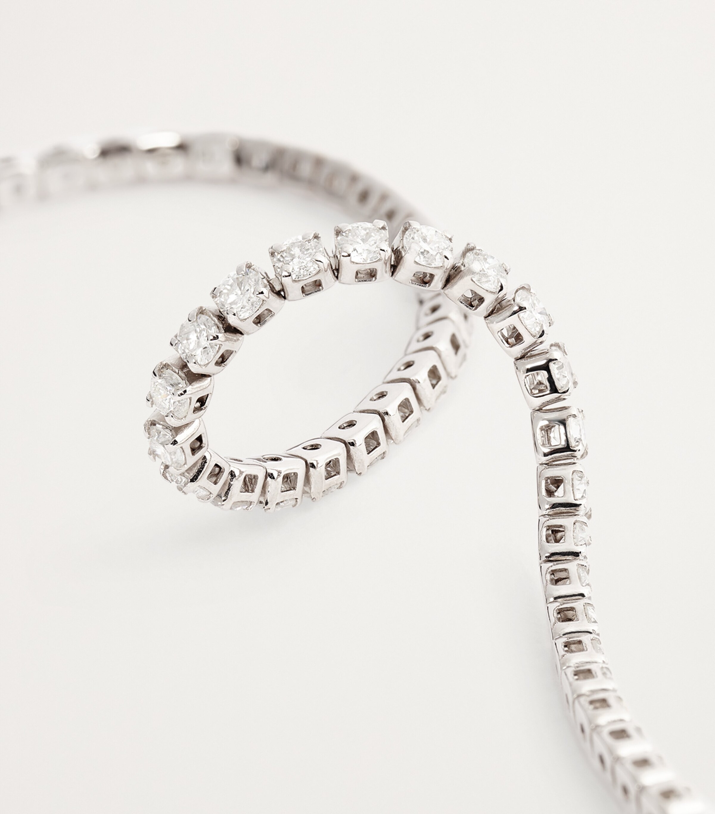 SHAY White Gold and Diamond Singe Line Thread Choker White Gold Image 4