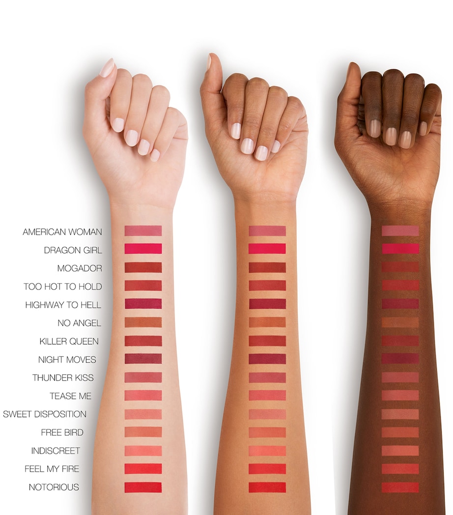 Powermatte Lipstick TOO HOT TO HOLD 133 Image 4