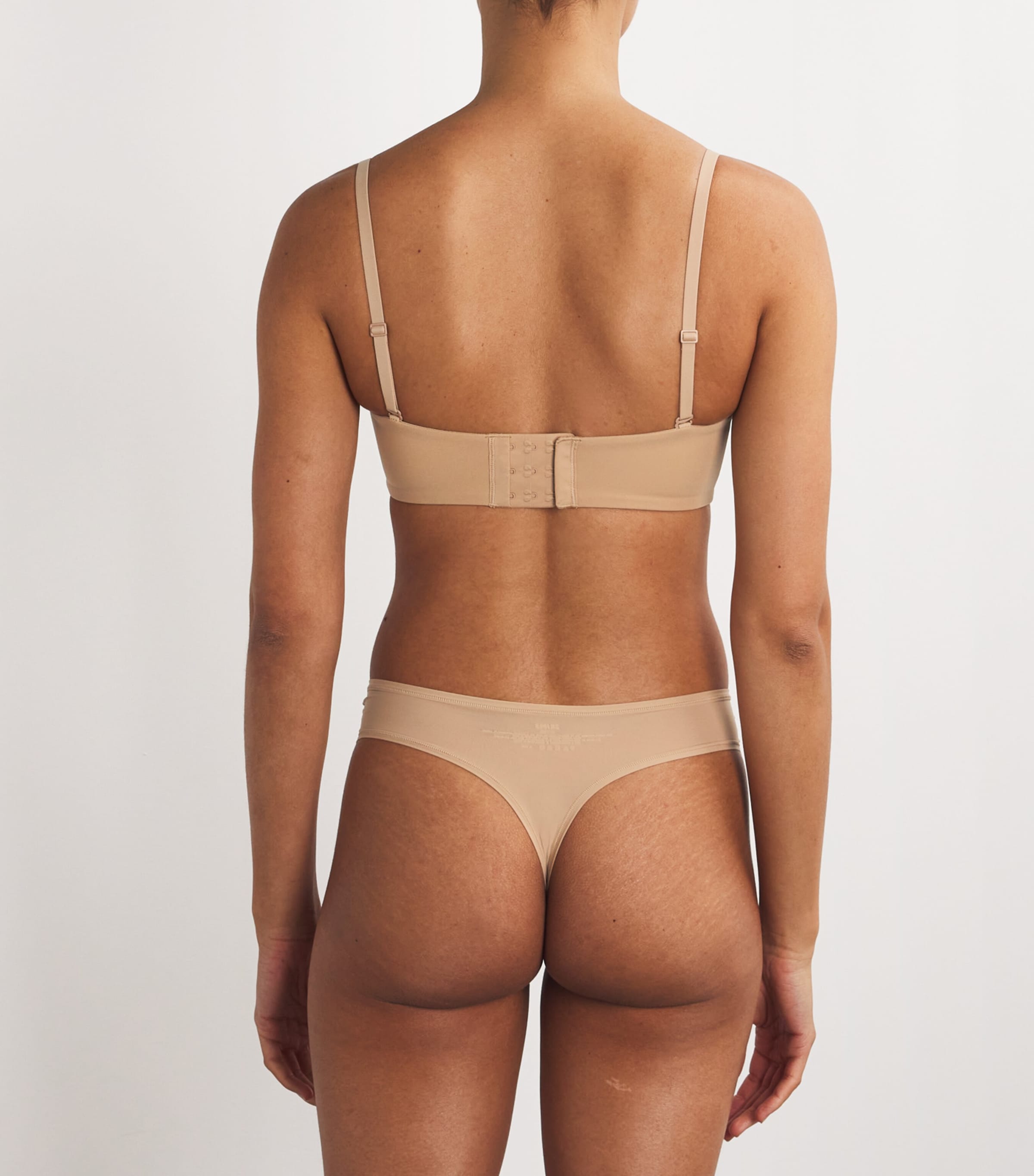 Fits Everybody Strapless Bra CLAY Image 3