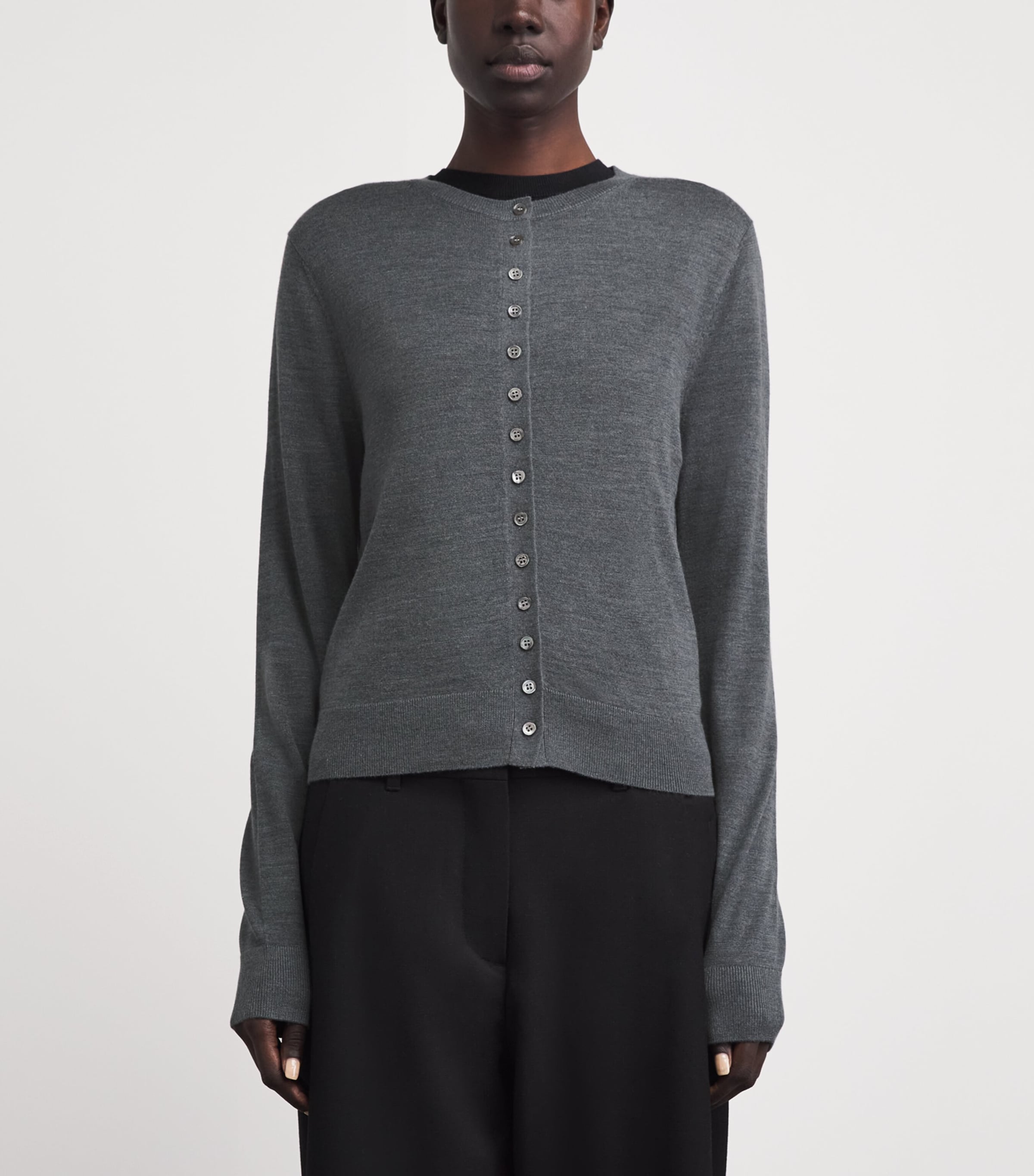 Almada Label Womens Wool-Silk-Cashmere Hayla Cardigan Grey Image 4