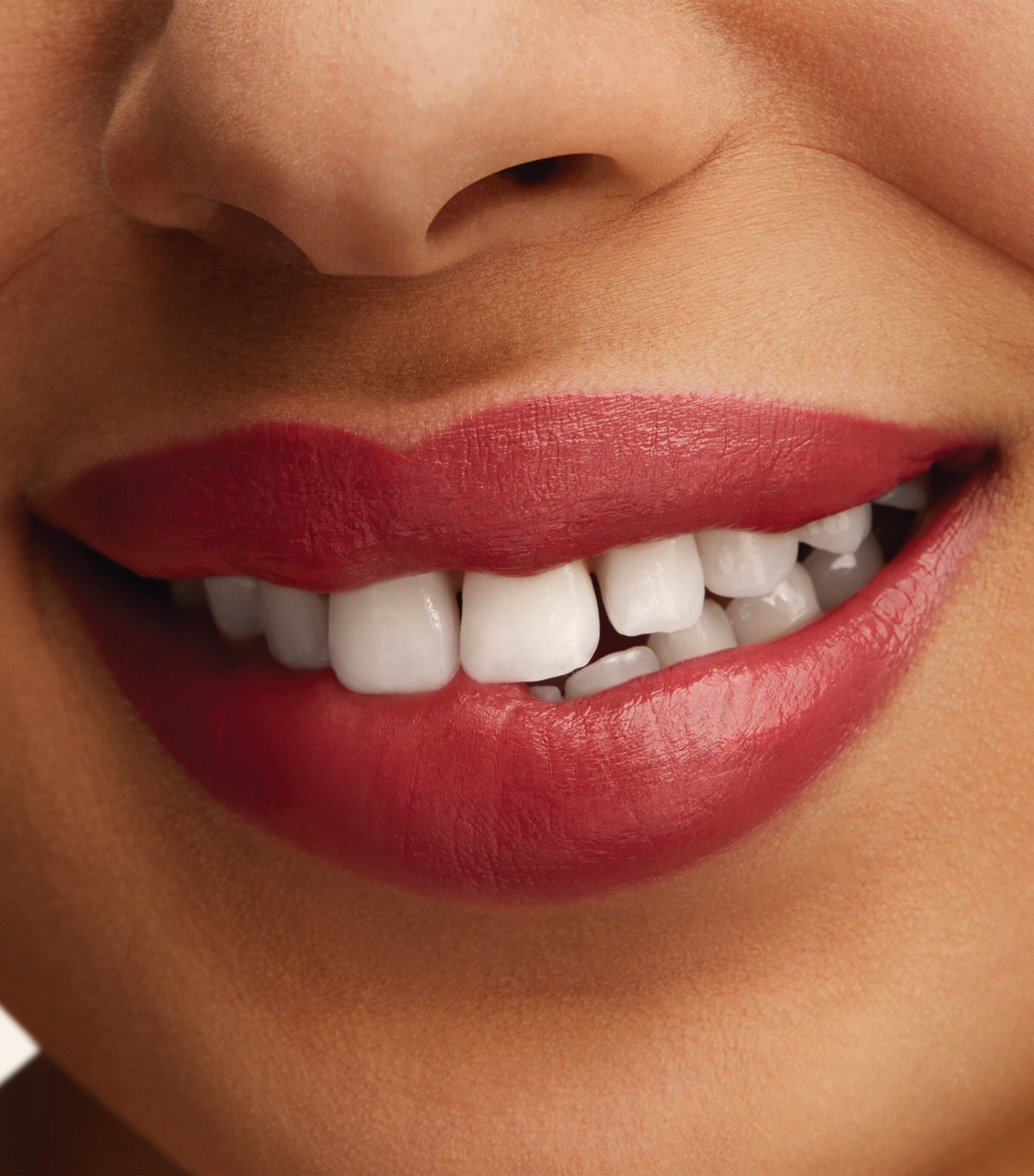 Lustreglass Sheer-Shine Lipstick PIGMNT OF YOUR IMAG Image 10