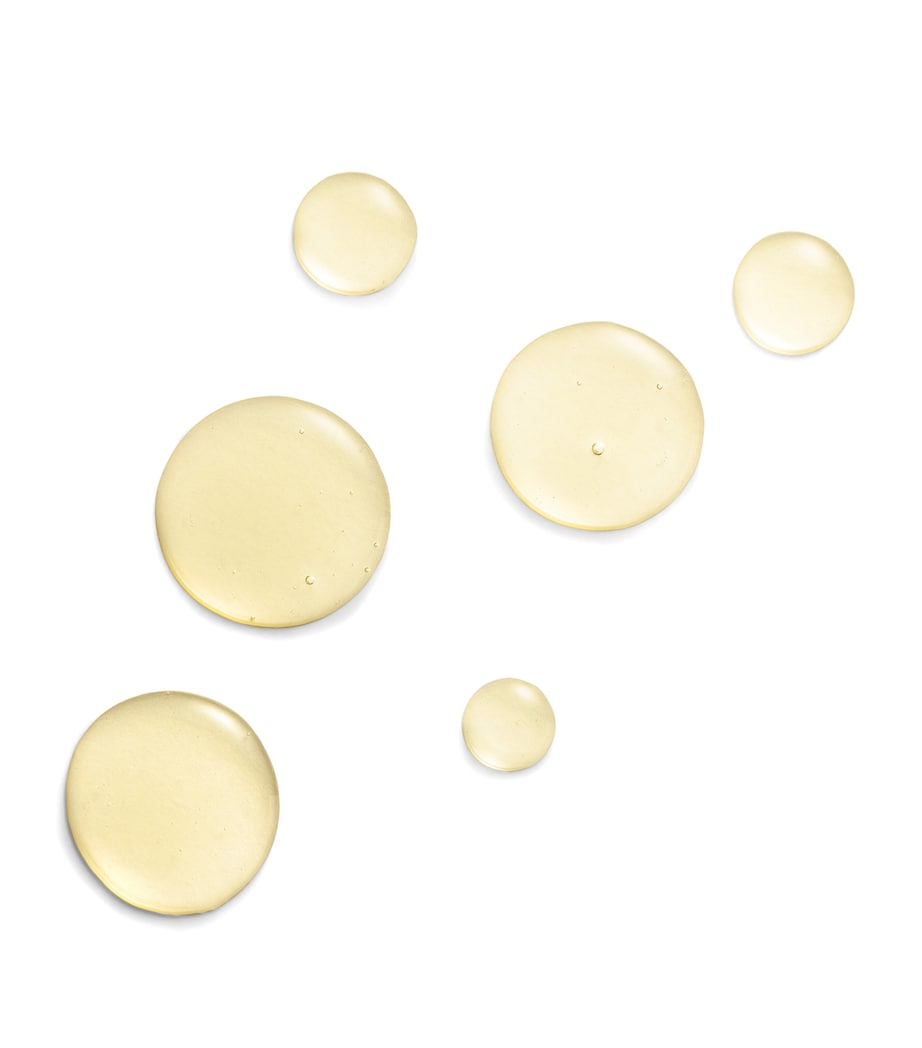 Blanc Gardenia Brightening Essence NO COLOUR Image 2