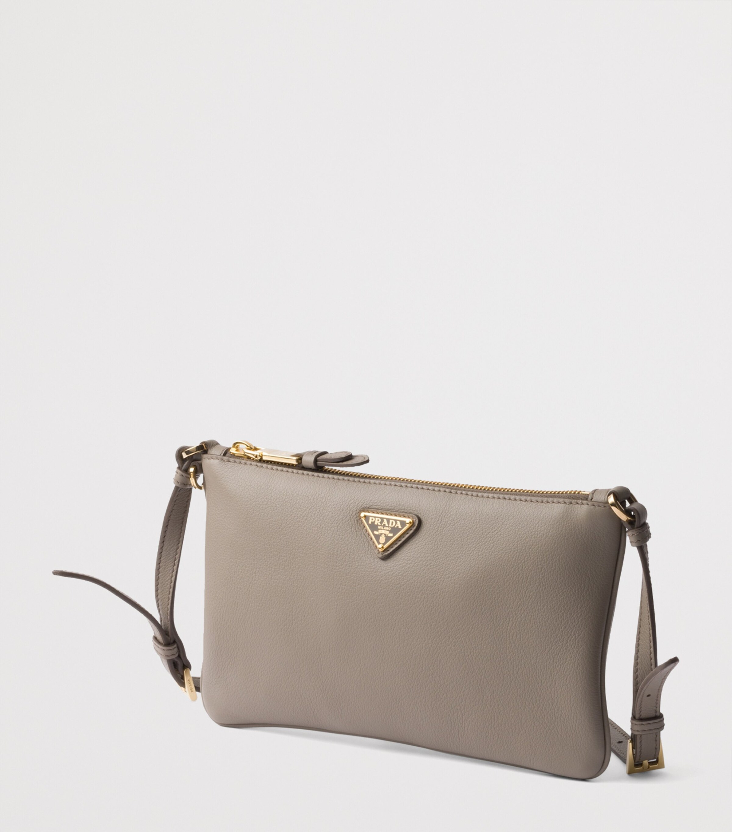 Leather Triangle Pouch F0572 Image 2