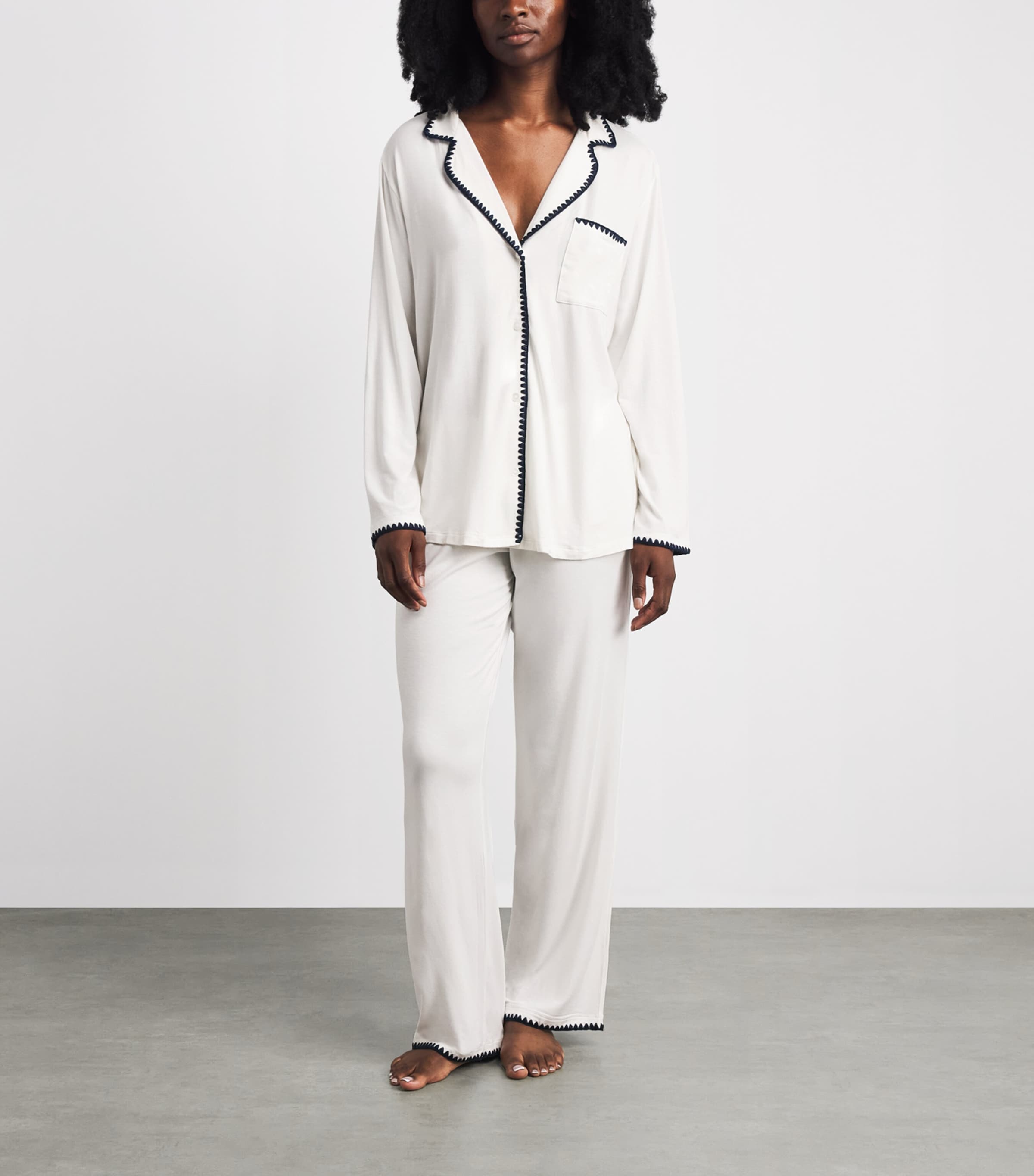 Eberjey Womens Frida Long Pyjama Set Ivory/navy Image 2