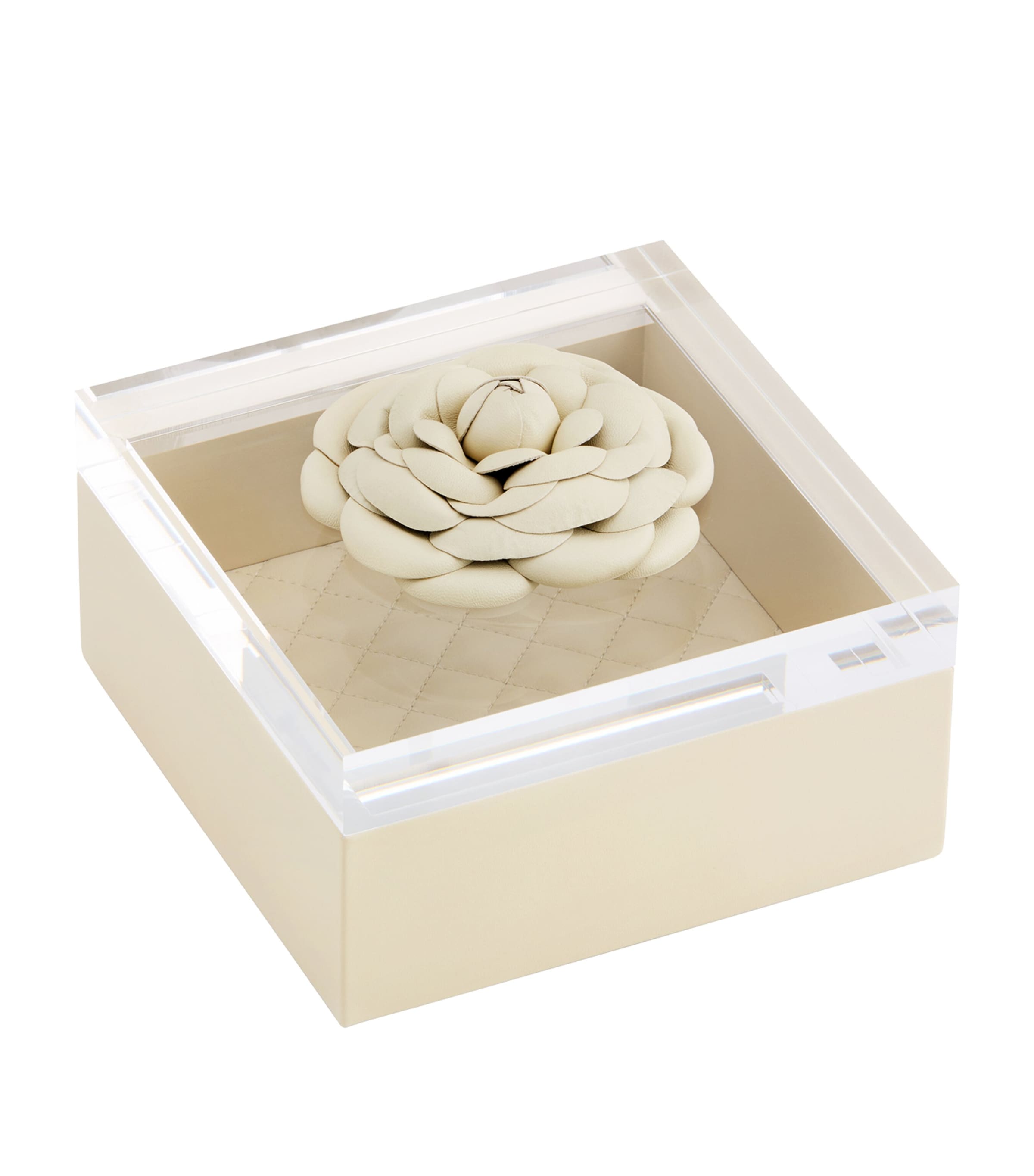 Riviere Quilted Flower Box In Ivory