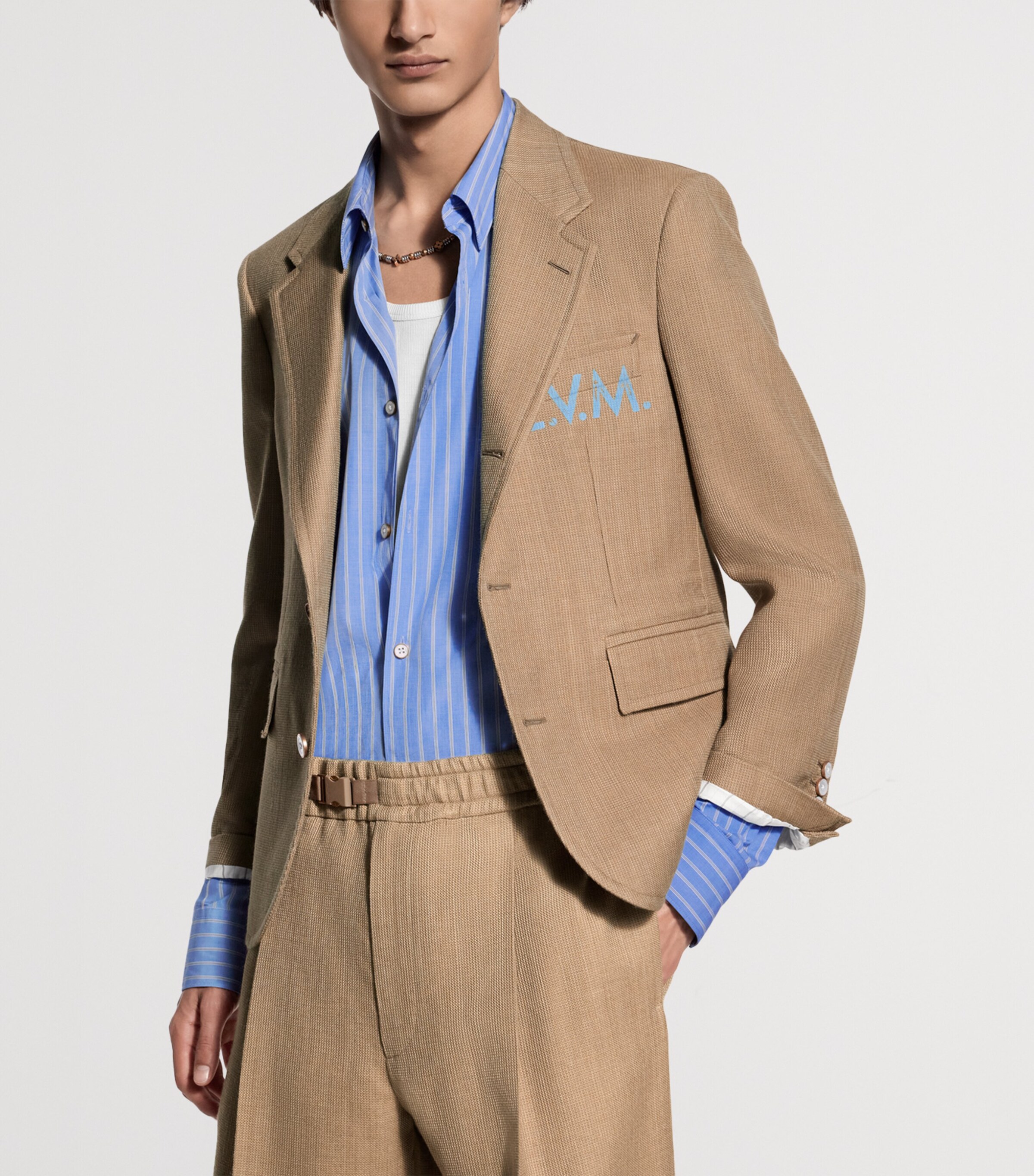 LOUIS VUITTON Mens Wool-Silk Signature Blazer Camel Brown Image 3