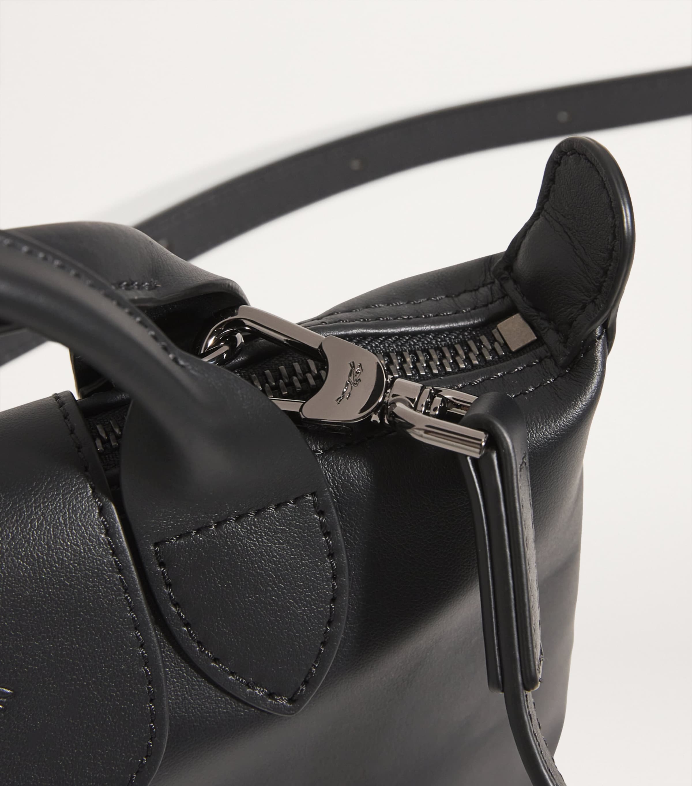 Extra-Small Leather Le Pliage Xtra Handbag 001 BLACK Image 5