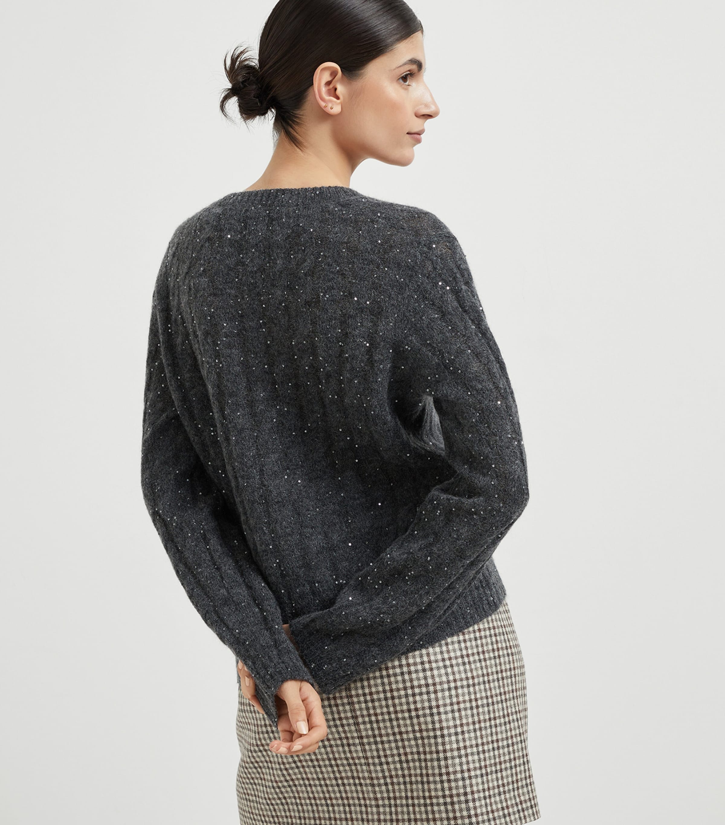 Wool-Blend V-Neck Sweater C3595 Image 3
