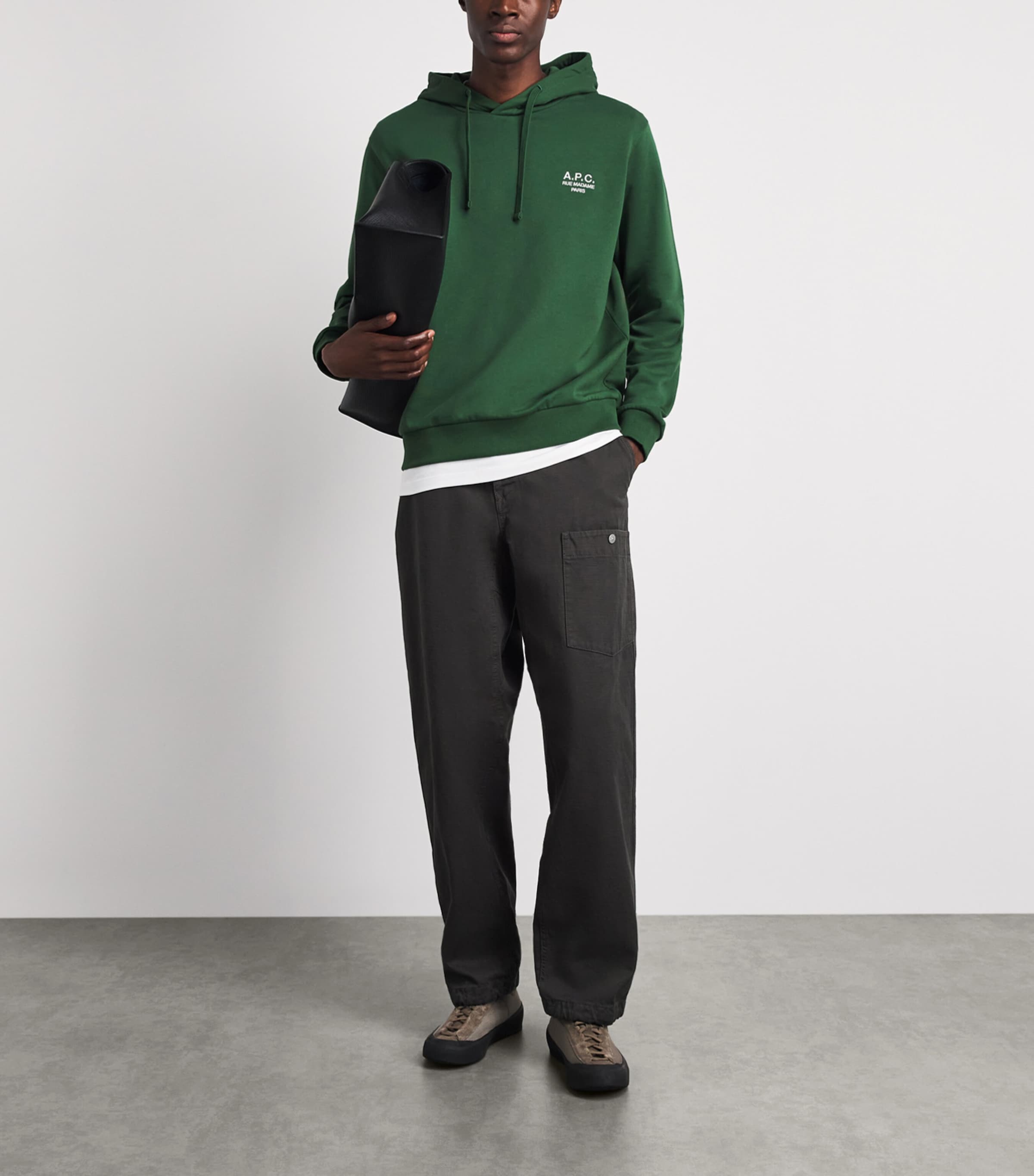 A.P.C. Mens Cotton Rue Madame Logo Hoodie Vert Fonce/blanc Image 2