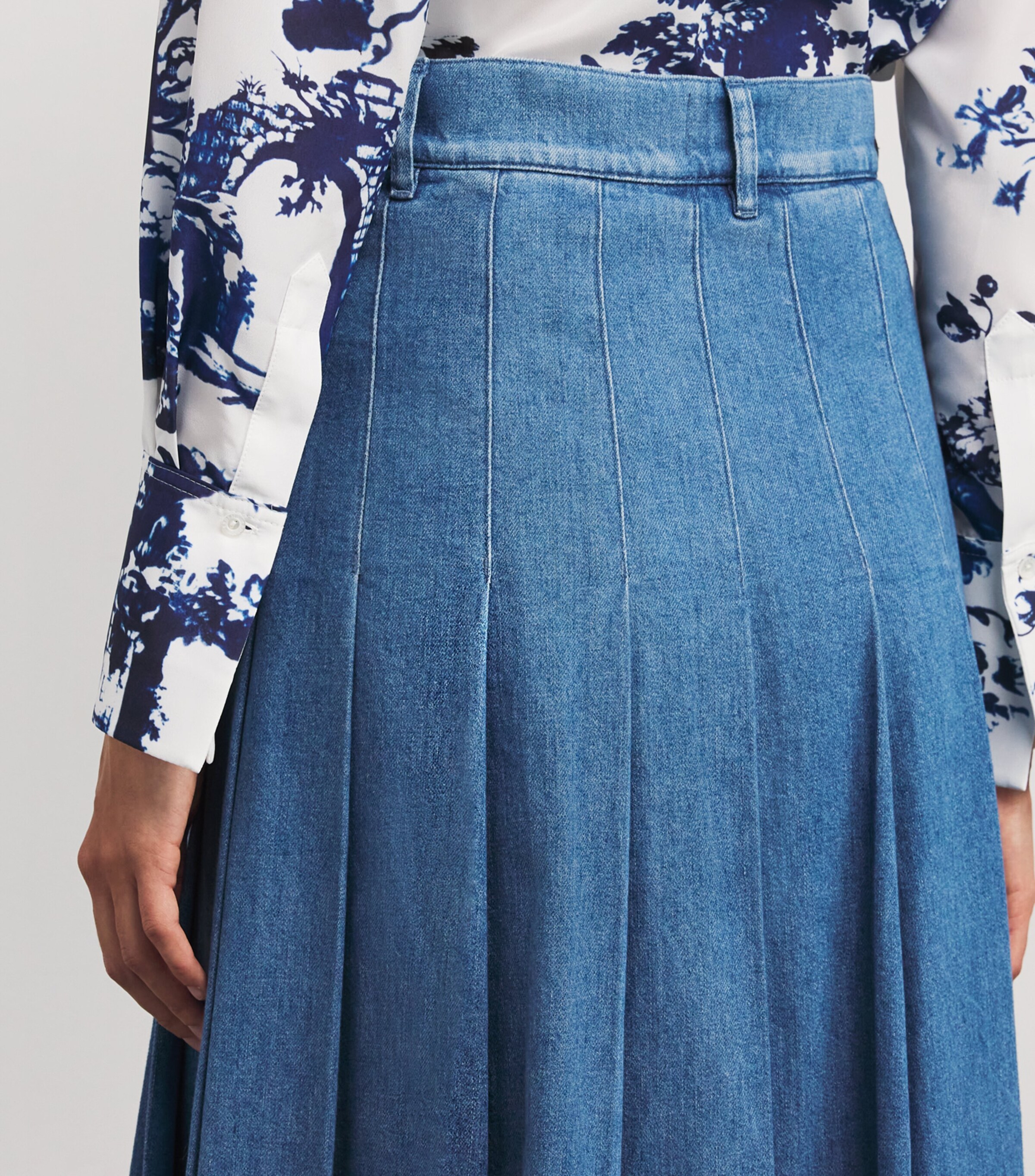 Weekend Max Mara Pleated Denim Skirt | Women Clothing | Skirts | Midi Skirts | Pleated Skirts | Women New In | Womens Clothing | Designers | Weekend Max Mara Weekend Max Mara Pleated Denim Skirt | Women Clothing | Skirts | Midi Skirts | Pleated Skirts | Women New In | Womens Clothing | Designers | Weekend Max Mara
