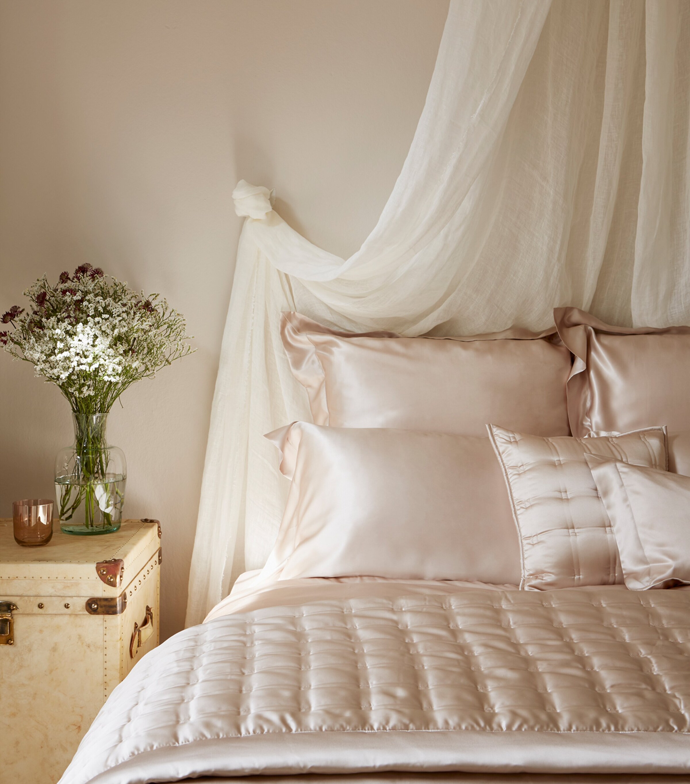 Silk Oxford Pillowcase (50cm x 75cm) BLUSH Image 4