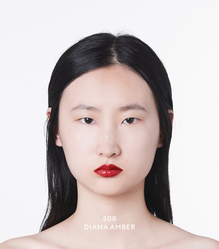 Gucci’s Rouge de Beauté Brillant Glow & Care Lip Colour 508 Image 6