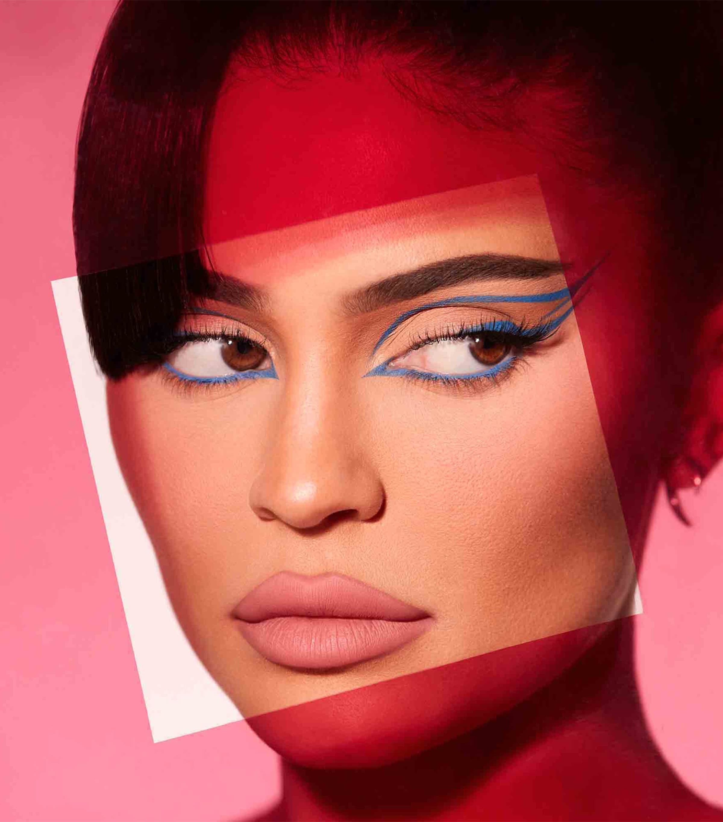 Kylie Cosmetics Setting Powder Translucent Image 5