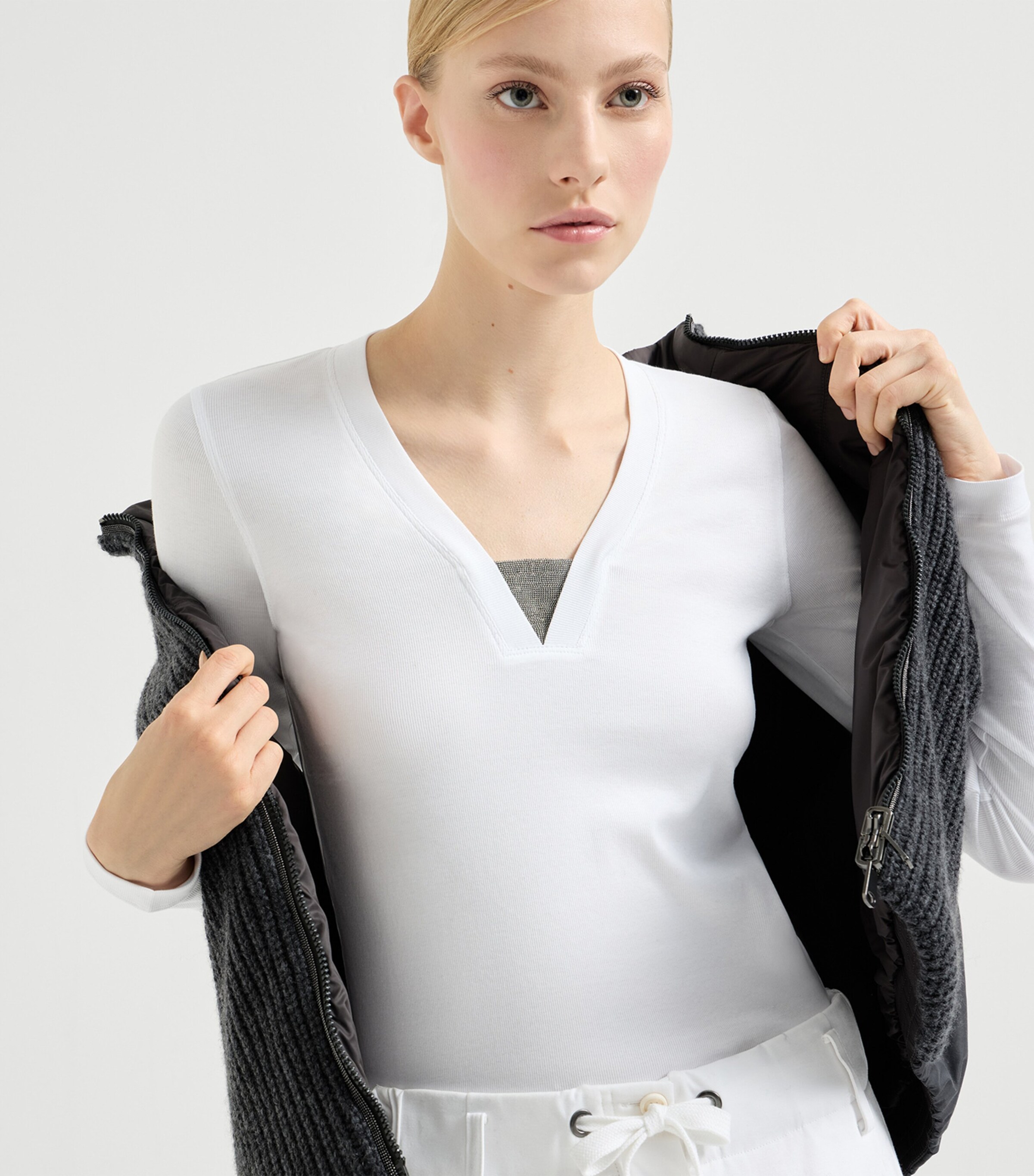 Brunello Cucinelli Womens Stretch-Cotton Monili-Detail T-Shirt Image 4