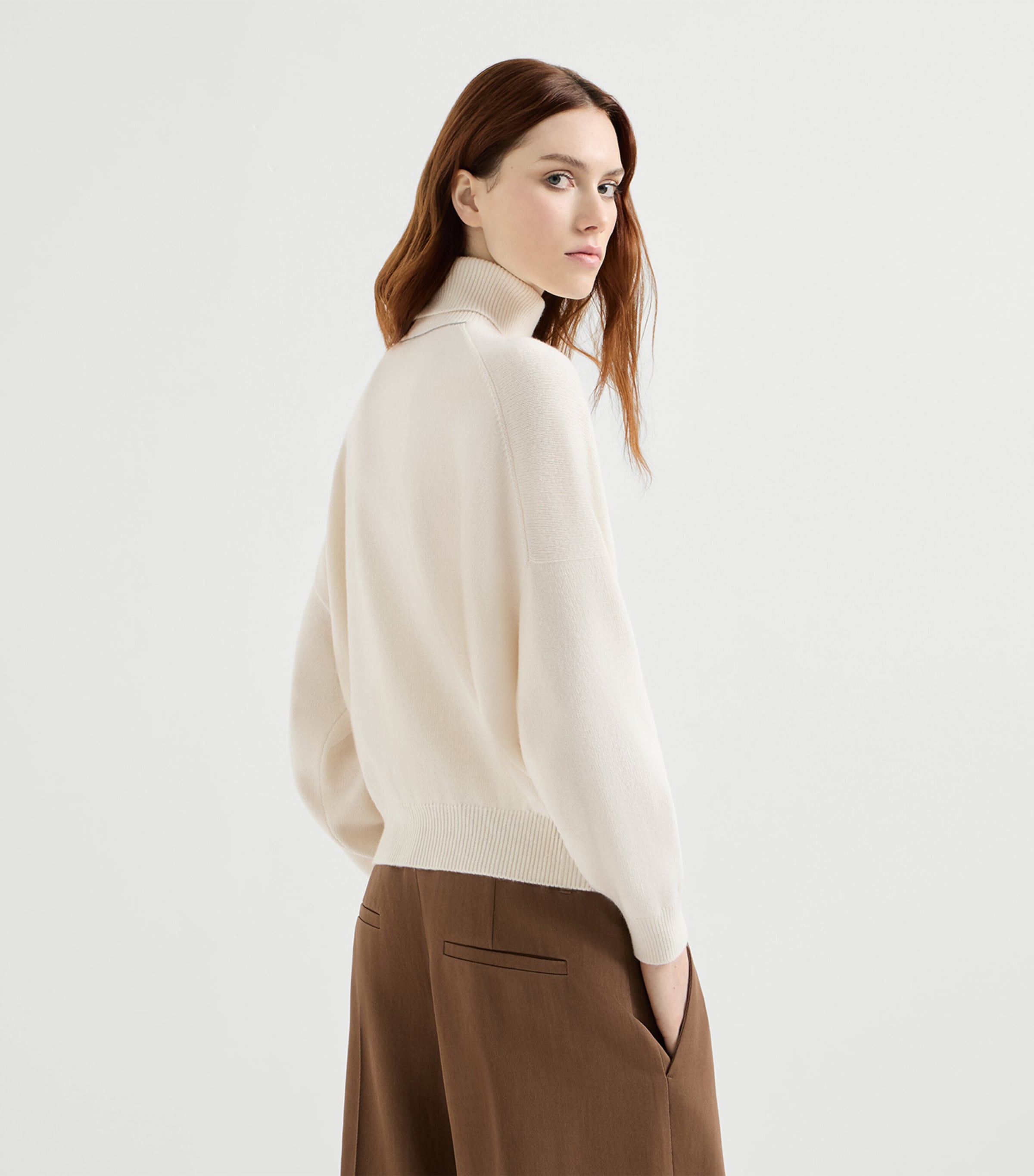 Brunello Cucinelli Womens Cashmere Rollneck Sweater Image 5