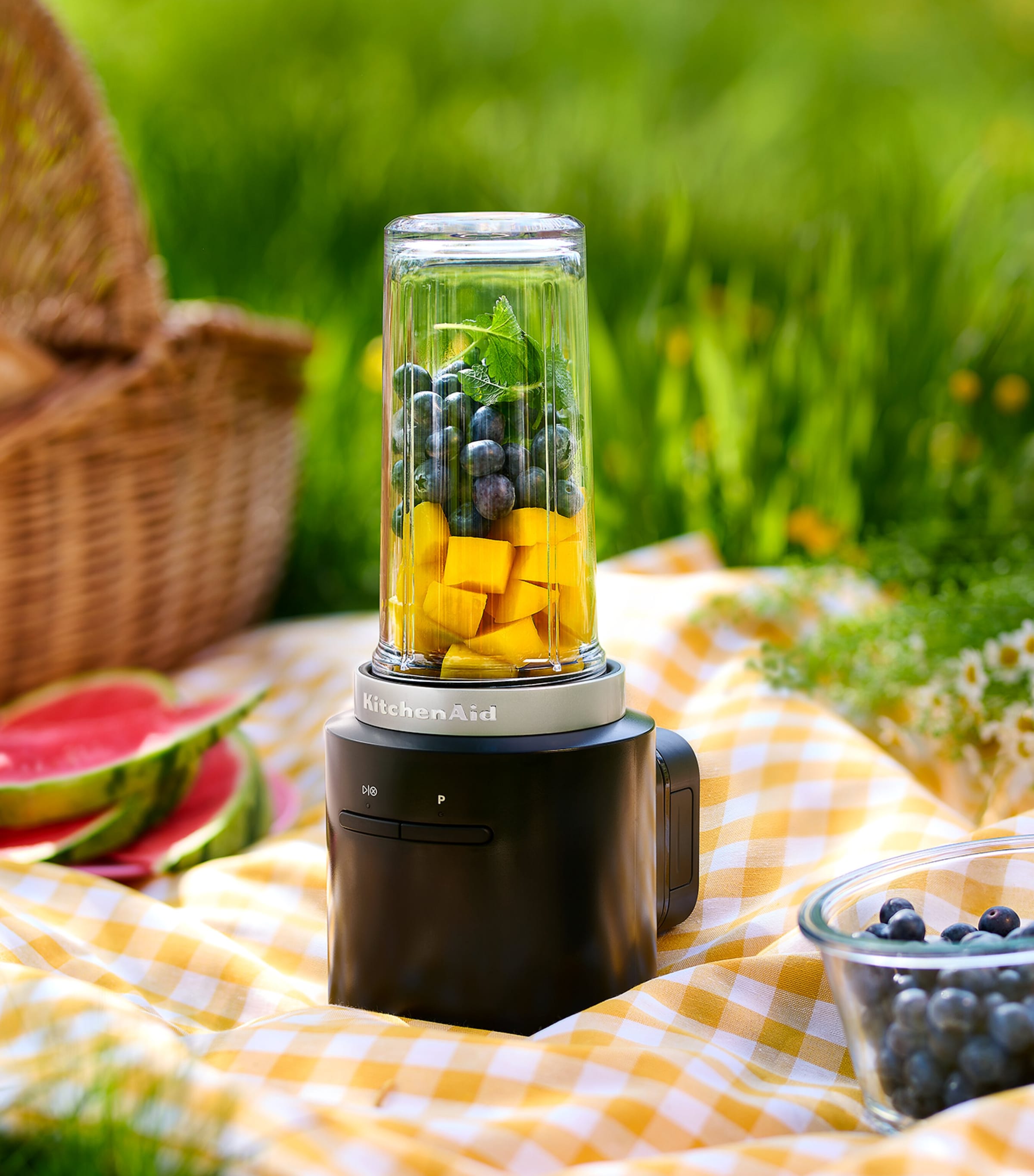 Go Cordless Personal Blender MATTE BLACK Image 4