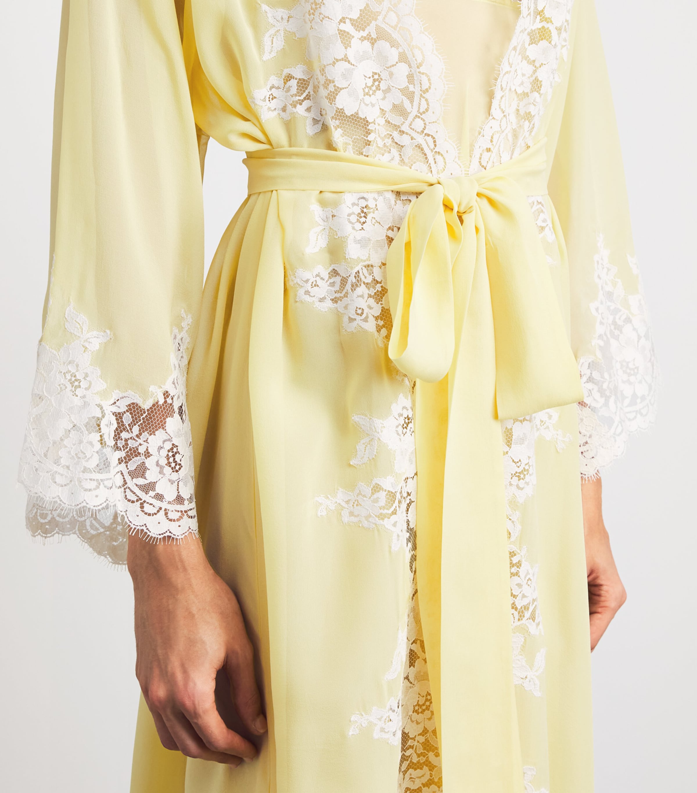 Rosamosario Womens Silk Georgette Lace La Papessa Robe Baby Yellow Image 5