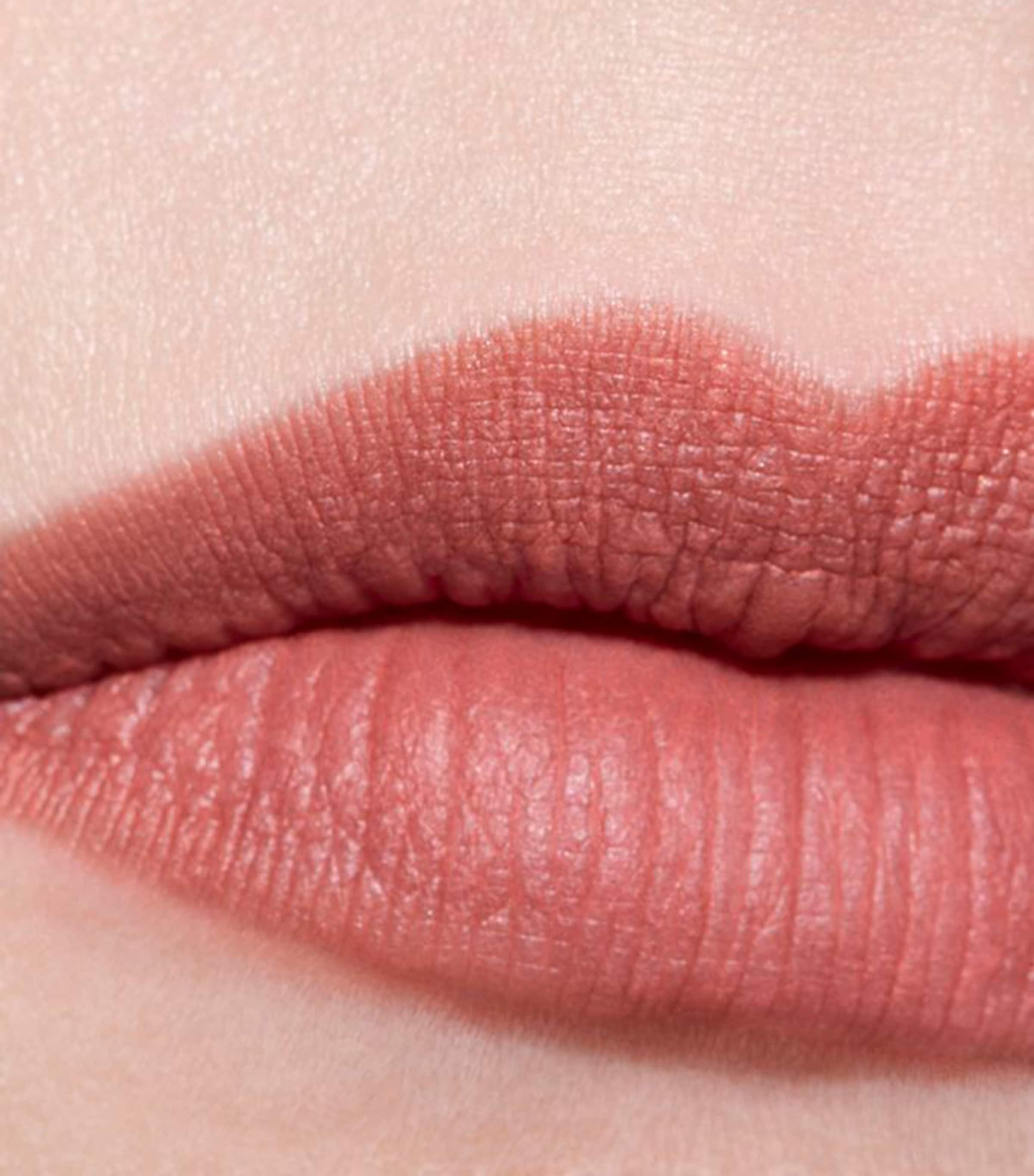 ROUGE ALLURE VELVET Luminous Matte Lip Colour La Secrète 62 LIBRE Image 5