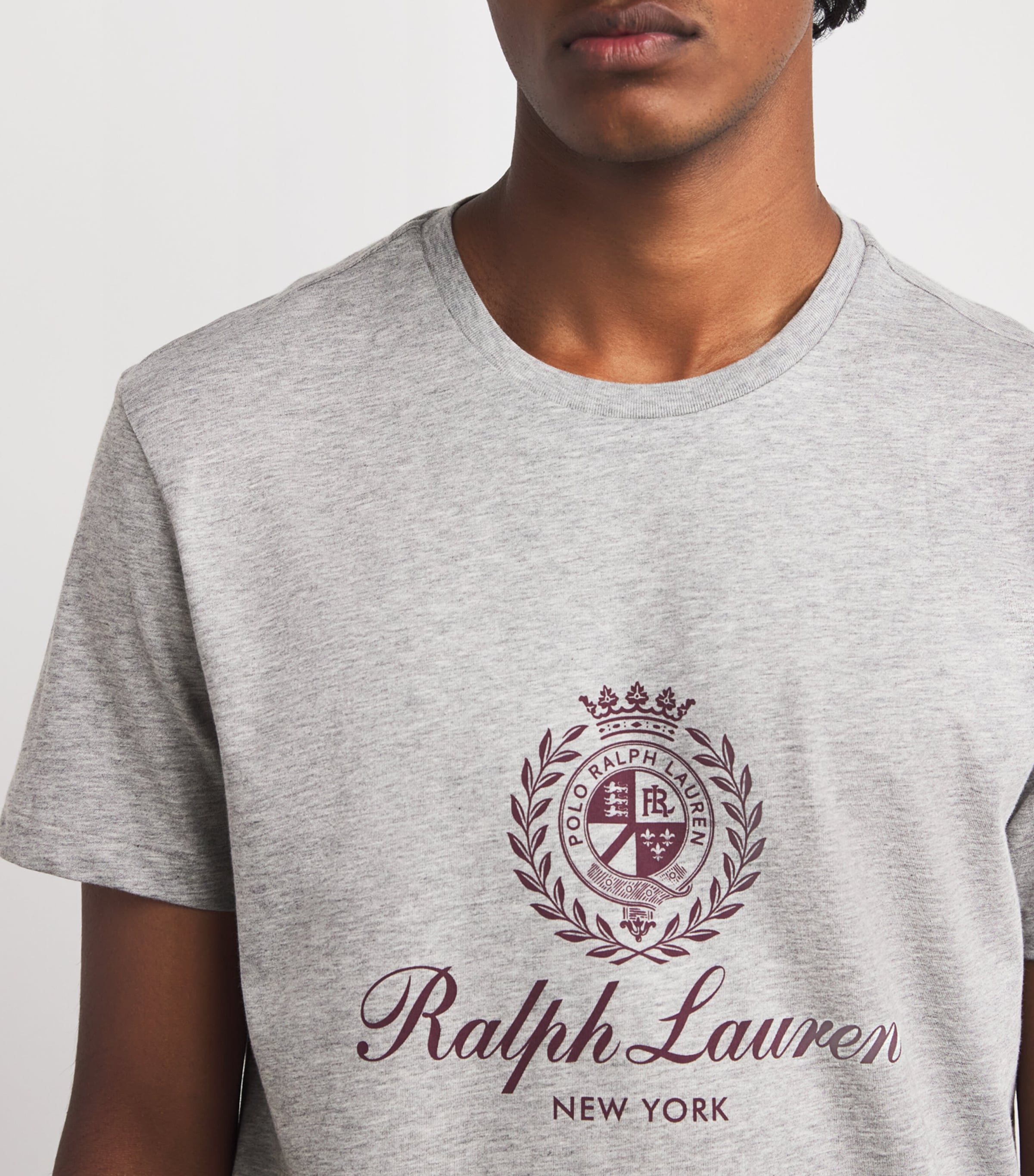 ★人気【POLO RALPH LAUREN】CREST LOGO Tシャツ Polo Ralph Lauren Cotton Crest Print T-Shirt | Harrods UK
